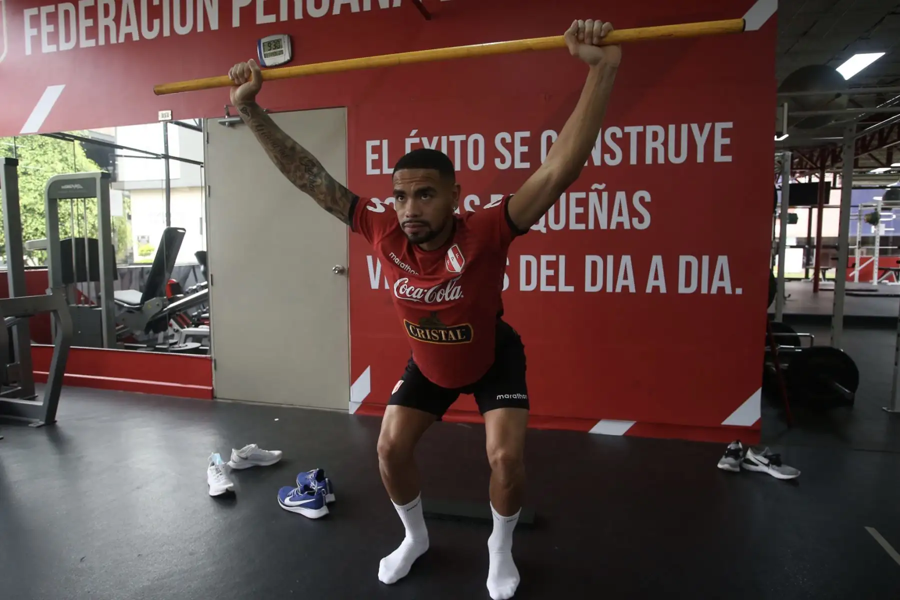 Pedro Gallese, Edison Flores, Yordy Reyna, Alexander Callens, Andy Polo y Marcos López fueron los futbolistas que iniciaron las prácticas hasta que deban reintegrarse a sus clubes para el inicio de la temporada 2021. Foto: FPF