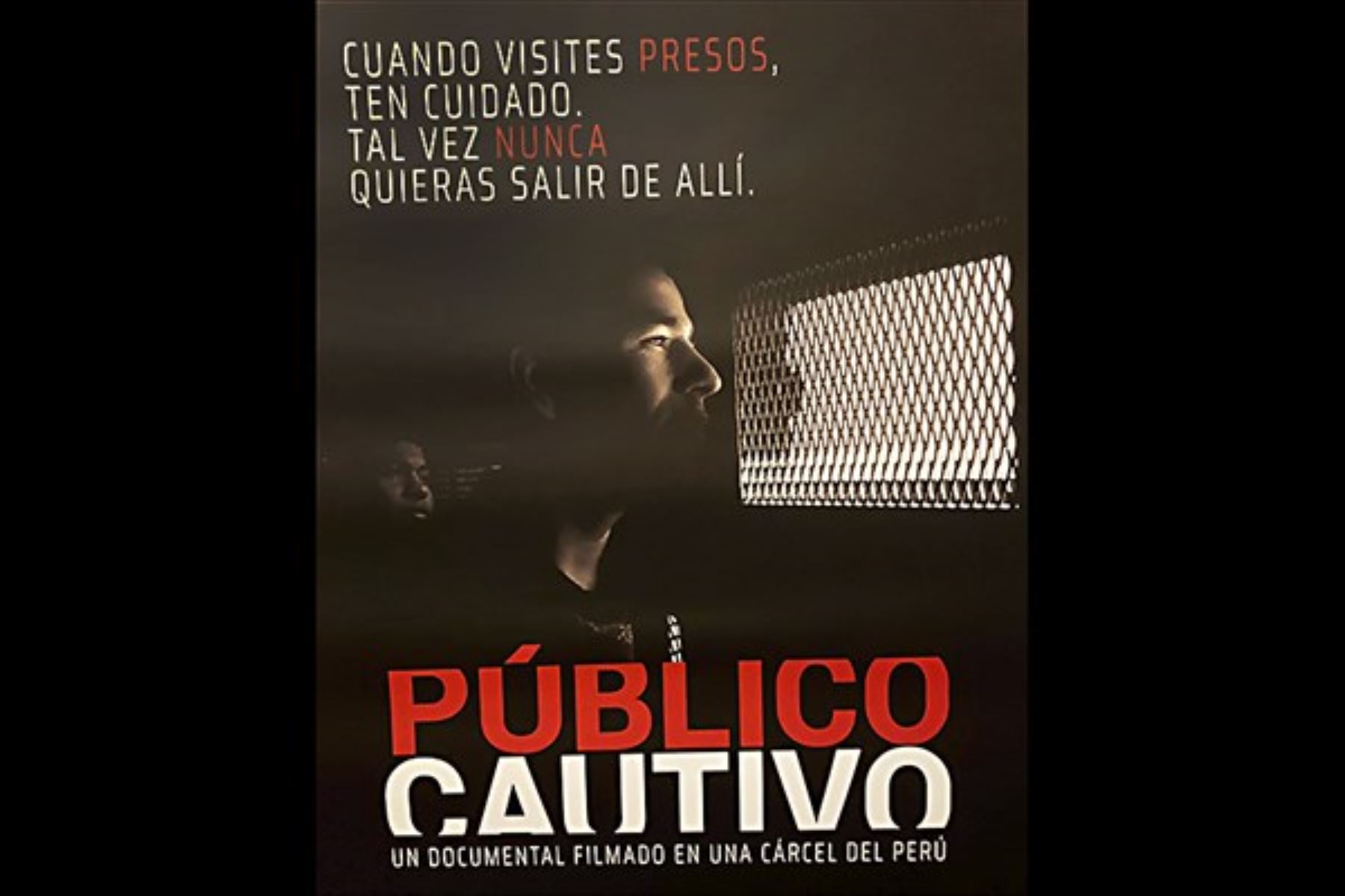Escena de la película Público cautivo de Beto Ortiz.