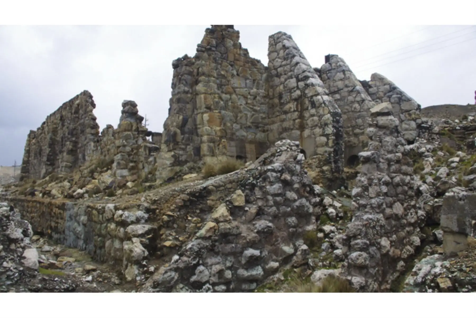 Ministerio de Cultura declara Patrimonio Cultural de la Nación a los vestigios de la Antigua Fundición Tinyahuarco en Pasco. Foto: Mincul
