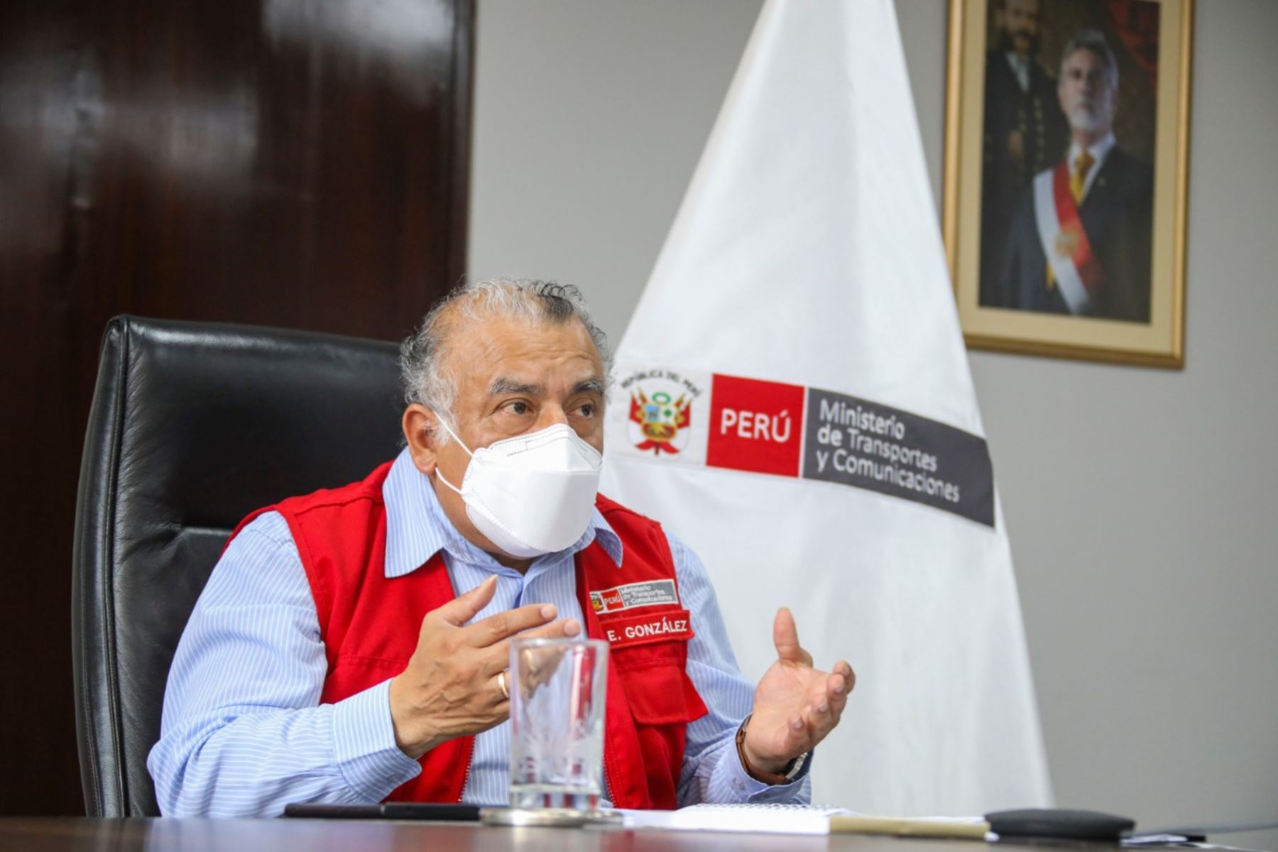 El ministro de Transportes y Comunicaciones, Eduardo González, también se refirió al proyecto de ley sobre chatarreo y modernización del parque automotor. Foto: ANDINA/MTC