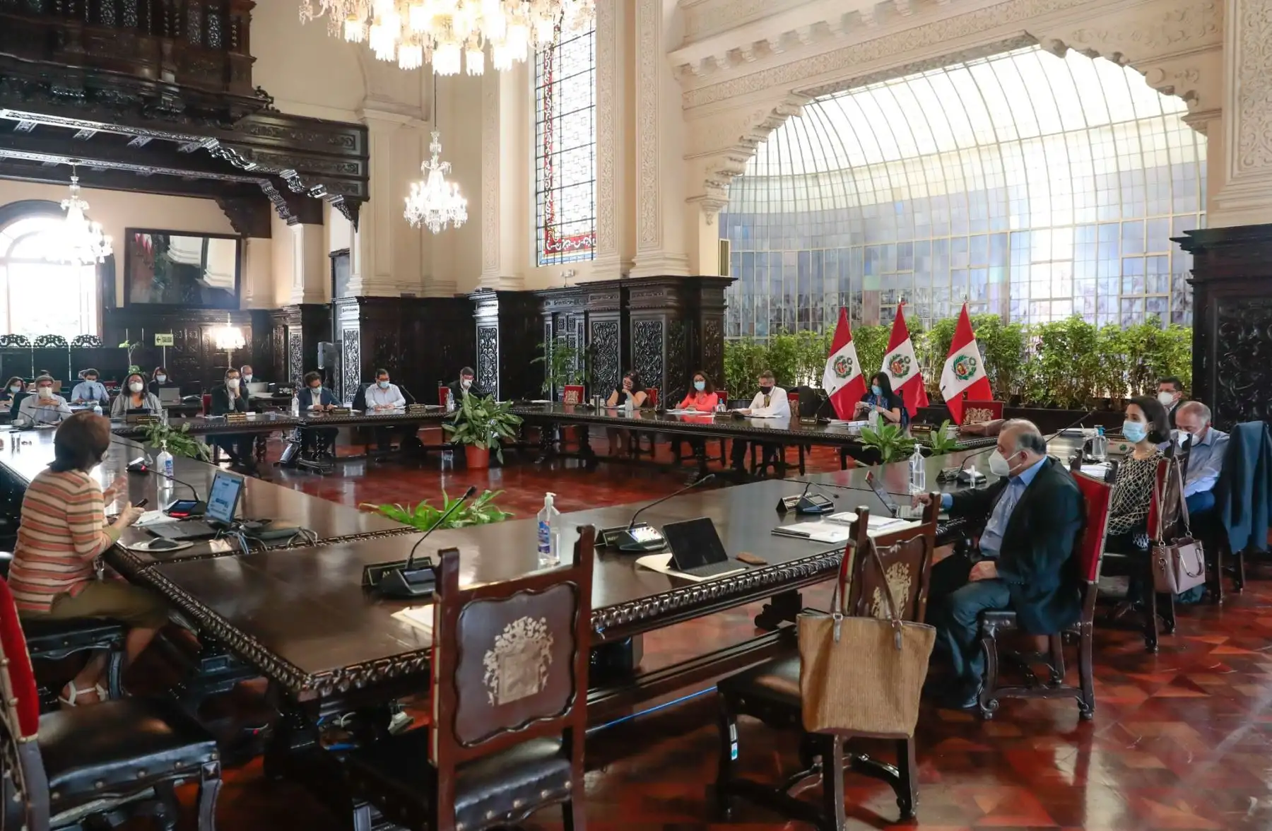 El presidente Francisco Sagasti, y la titular de la PCM, Violeta Bermúdez, lideran sesión del Consejo de Ministros, en la que se coordinan acciones frente a la emergencia sanitaria. Foto: ANDINA/PCM