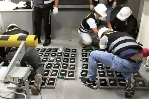 Callao: incautan cerca de 200 kilos de droga en una embarcación. Foto: ANDINA/Difusión.