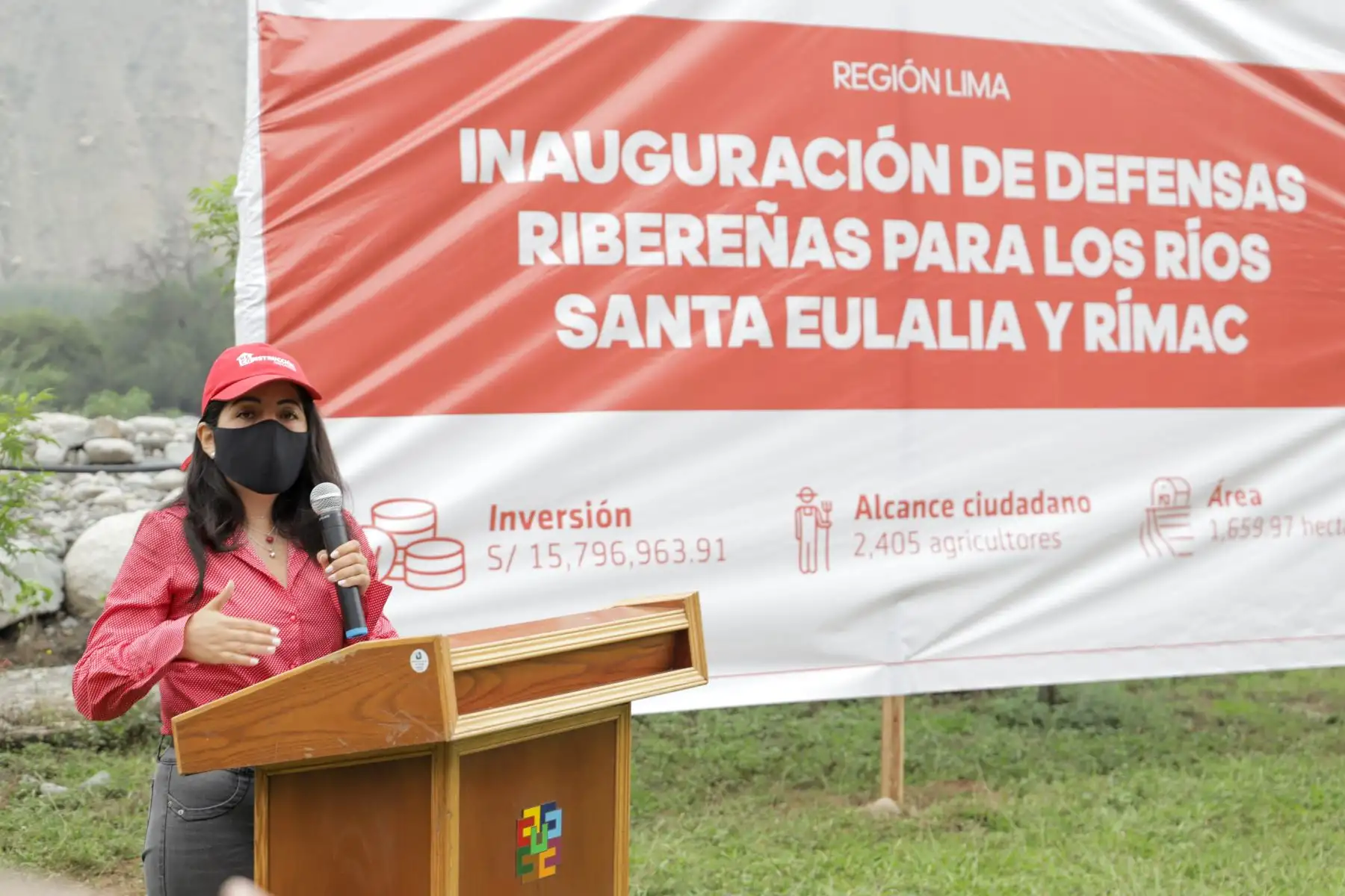 La Autoridad para la Reconstrucción con Cambios inauguró 6km de defensas ribereñas de los ríos Santa Eulalia y Rímac, con una inversión de quince millones de soles, obra que beneficiará a más de 2400 agricultores.
Foto: Reconstrucción con Cambios