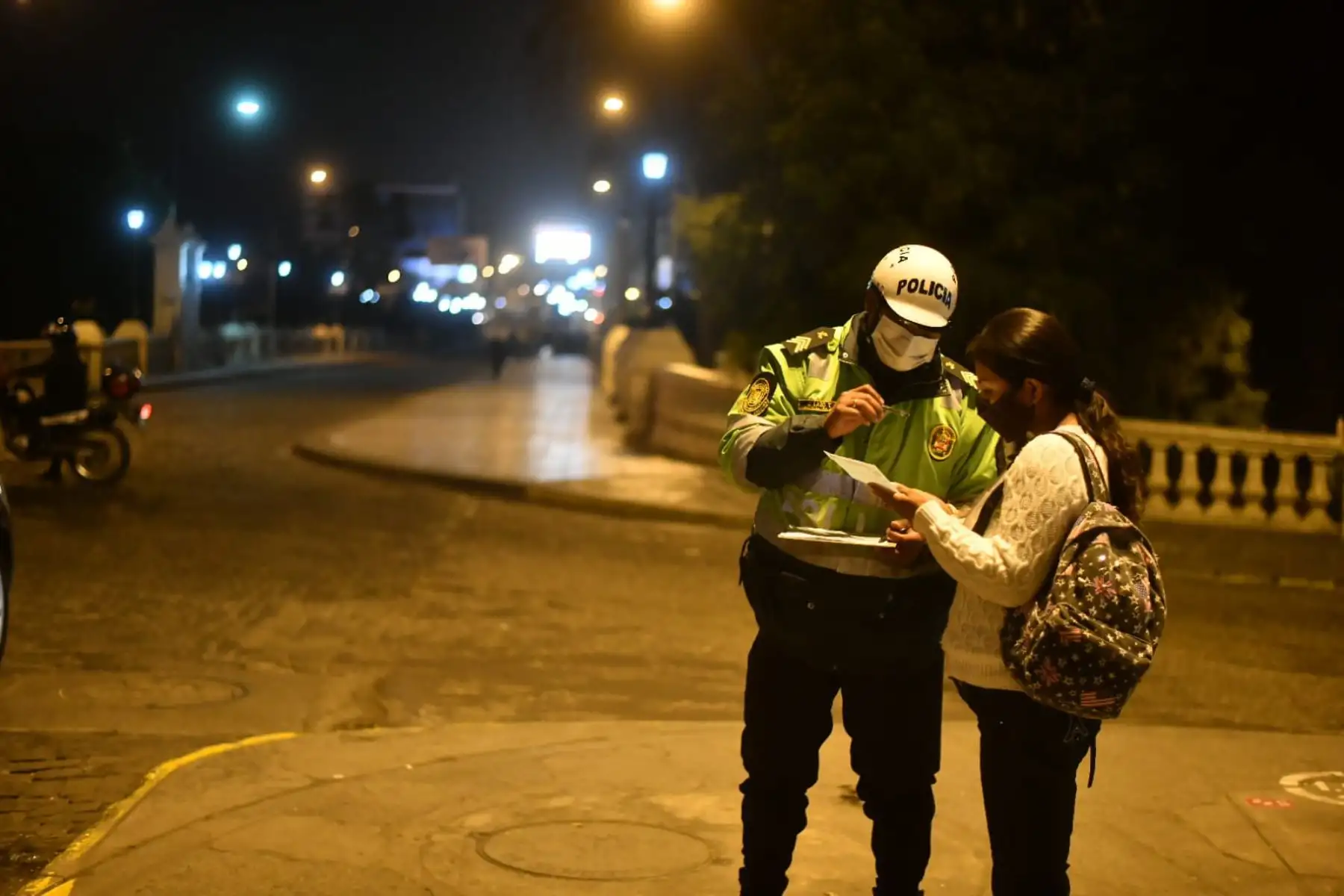 Son 13 las provincias de seis regiones del país donde rige hasta hoy la inmovilización social obligatoria o toque de queda dispuesta por el Gobierno como parte de la declaratoria del estado de emergencia debido a los actos vandálicos protagonizados por un sector de la población. ANDINA/Difusión