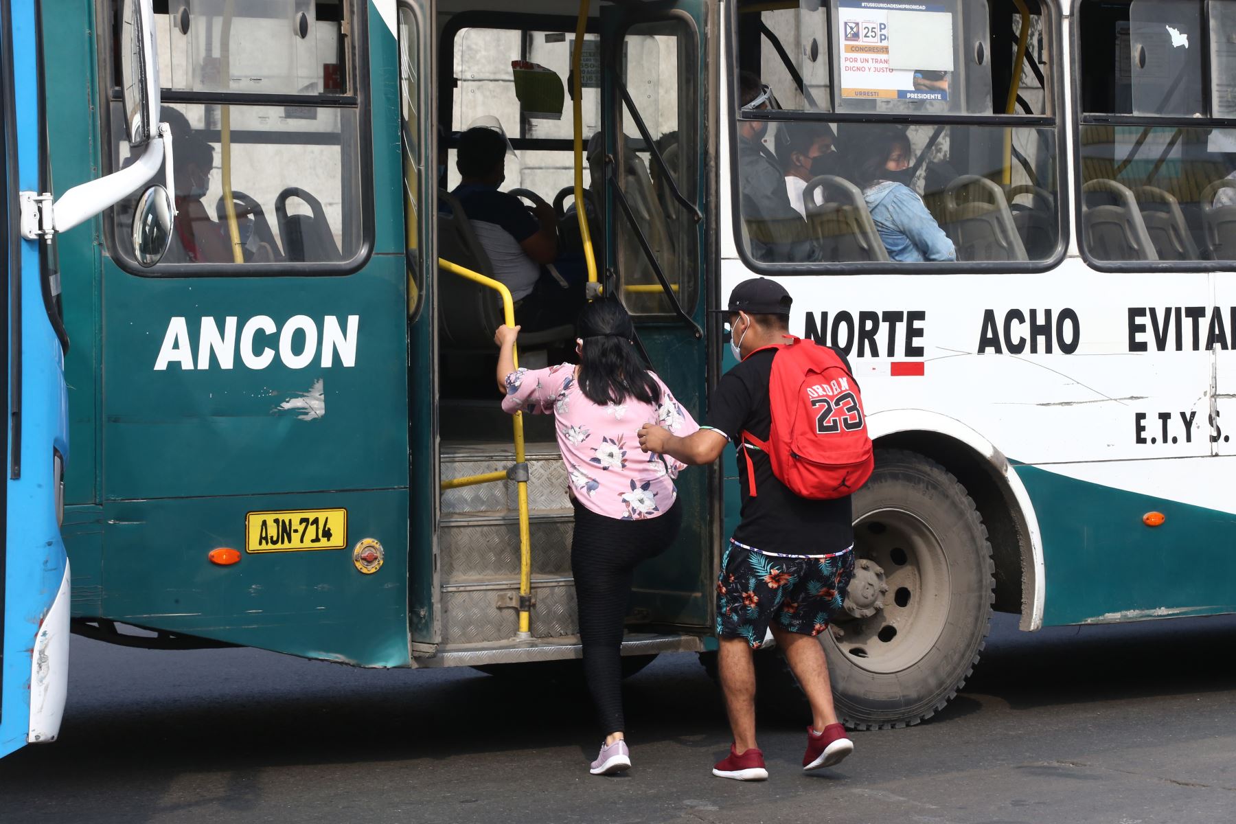 MTC entregó subsidios a empresas de transporte urbano vía gobiernos  nacionales | Noticias | Agencia Peruana de Noticias Andina