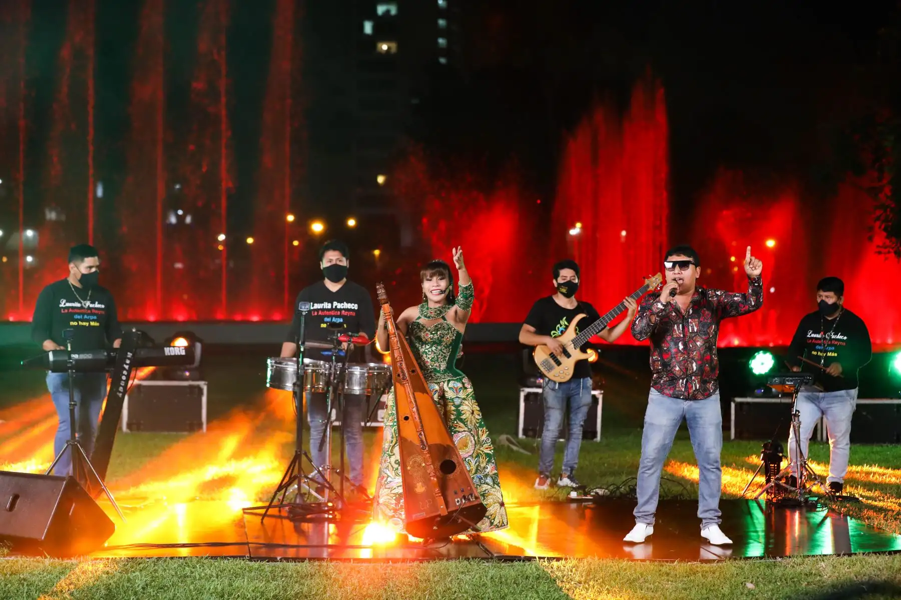 La Municipalidad Metropolitana de Lima realizó una serenata virtual para celebrar los 486 años de fundación de la ciudad de Lima. Bartola, Daniela Darcourt, Dilbert Aguilar y Orquesta La Tribu, William Luna, Laurita Pacheco y muchos artistas más participaron en la ceremonia. Foto: MML