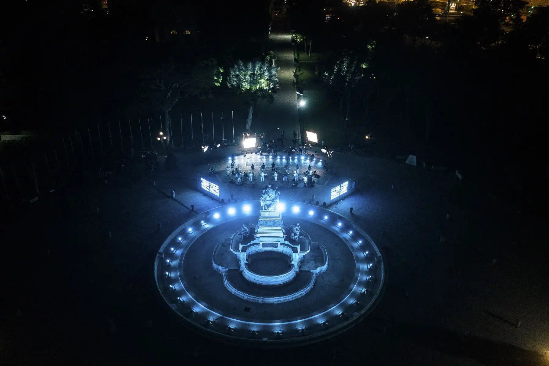 La Municipalidad Metropolitana de Lima realizó una serenata virtual para celebrar los 486 años de fundación de la ciudad de Lima. Bartola, Daniela Darcourt, Dilbert Aguilar y Orquesta La Tribu, William Luna, Laurita Pacheco y muchos artistas más participaron en la ceremonia. Foto: MML