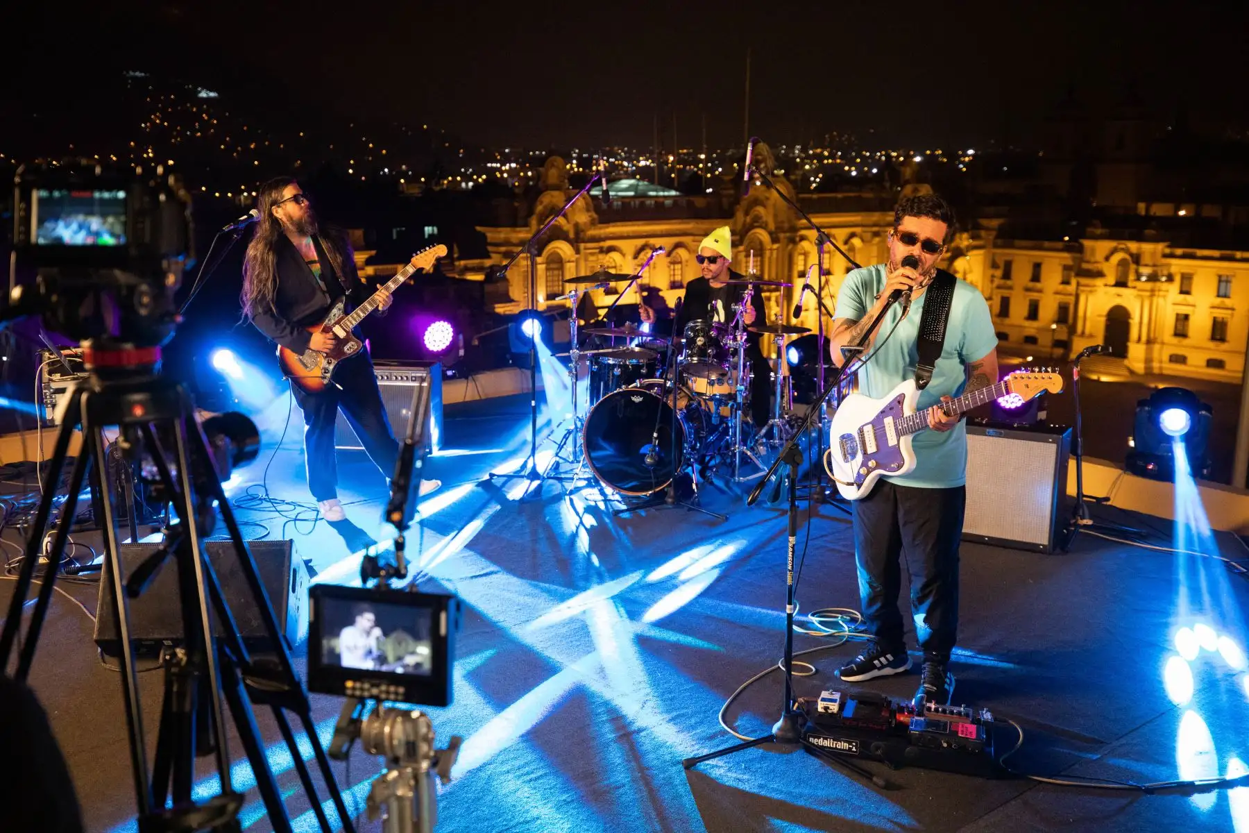 La Municipalidad Metropolitana de Lima realizó una serenata virtual para celebrar los 486 años de fundación de la ciudad de Lima. Bartola, Daniela Darcourt, Dilbert Aguilar y Orquesta La Tribu, William Luna, Laurita Pacheco y muchos artistas más participaron en la ceremonia. Foto: MML