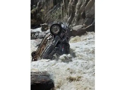 Cinco personas murieron tras vuelco y caída de auto a abismo en Paucartambo. Otras tres personas resultaron heridas de gravedad en este accidente de tránsito. ANDINA/Difusión