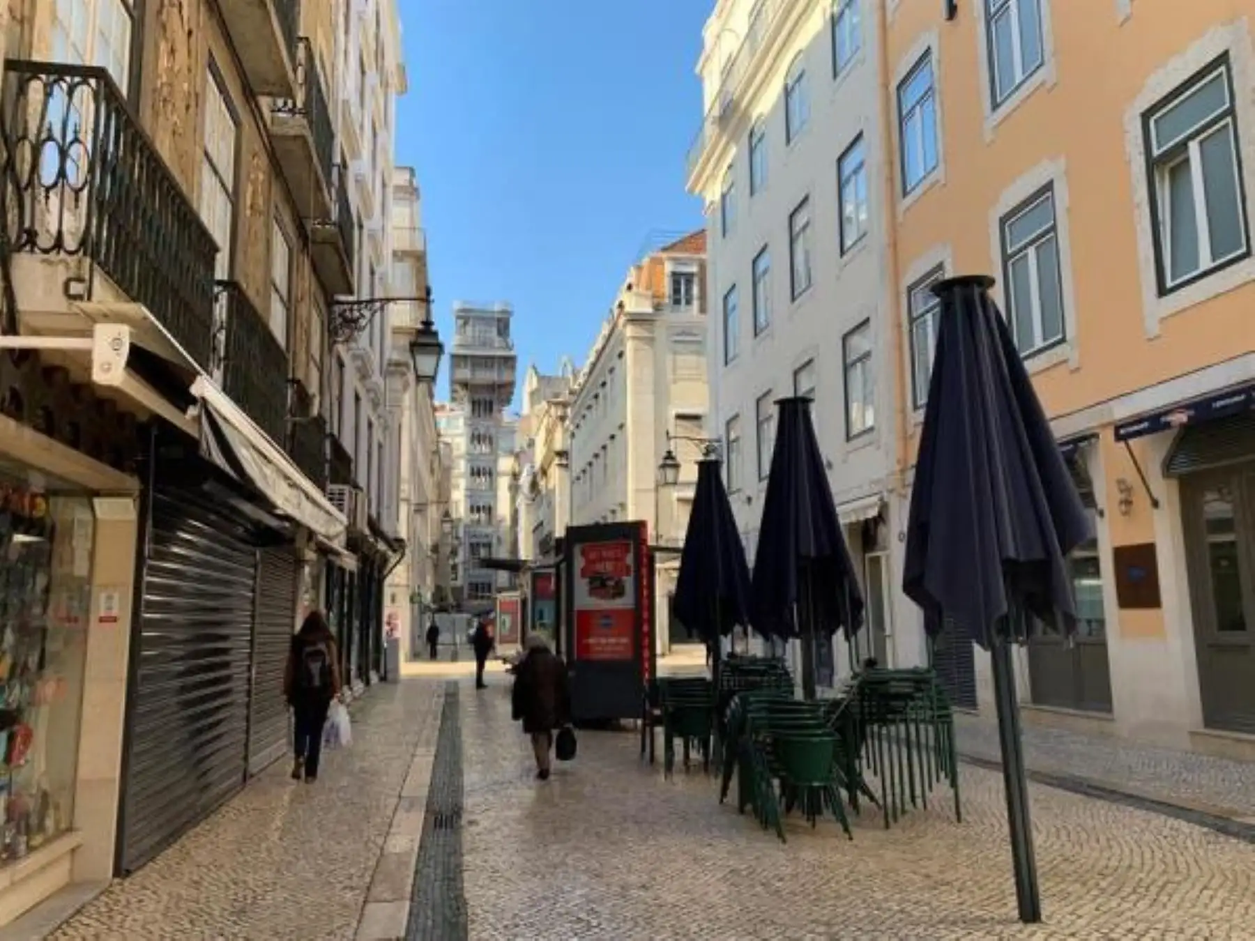 Portugal reinicia su confinamiento con los hospitales al borde del colapso. Foto: EFE