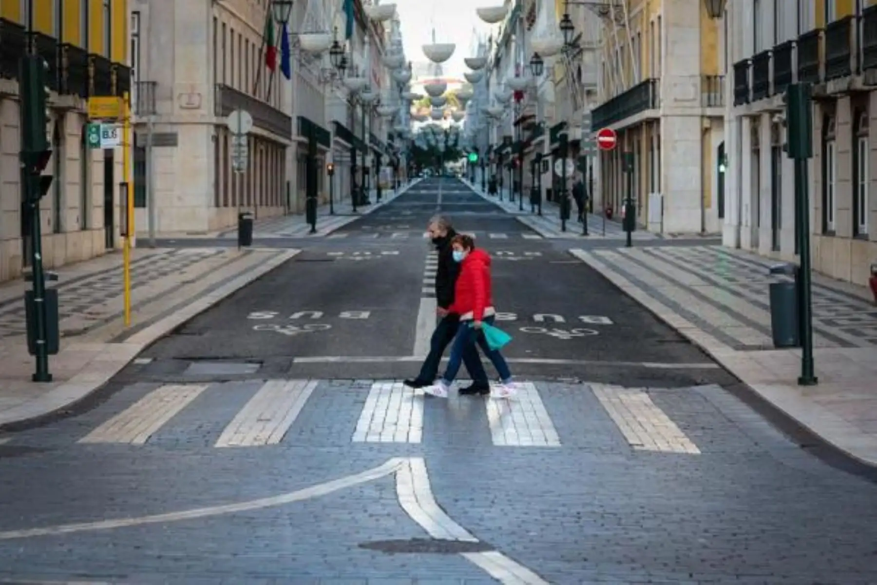 Portugal reinicia su confinamiento con los hospitales al borde del colapso. Foto: EFE
