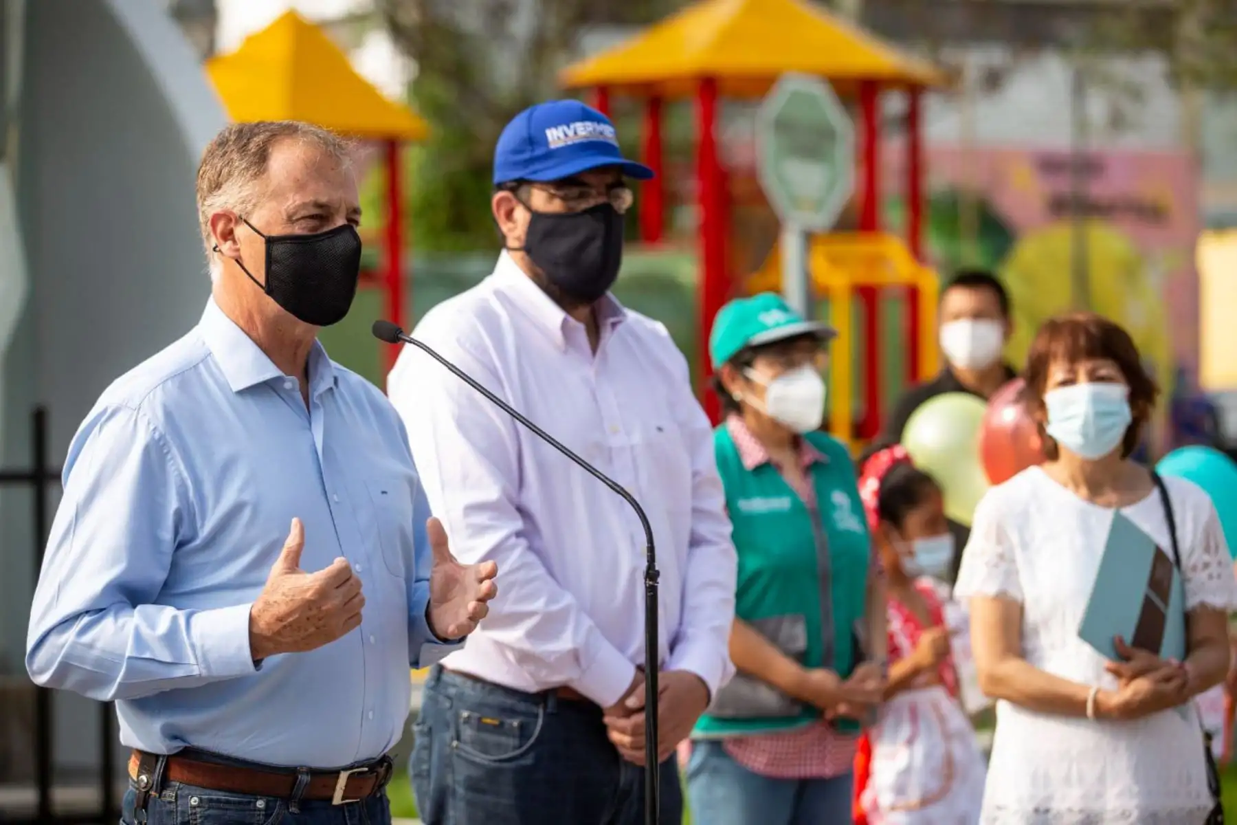 Alcalde de Lima Jorge Muñoz, inaugura parque D