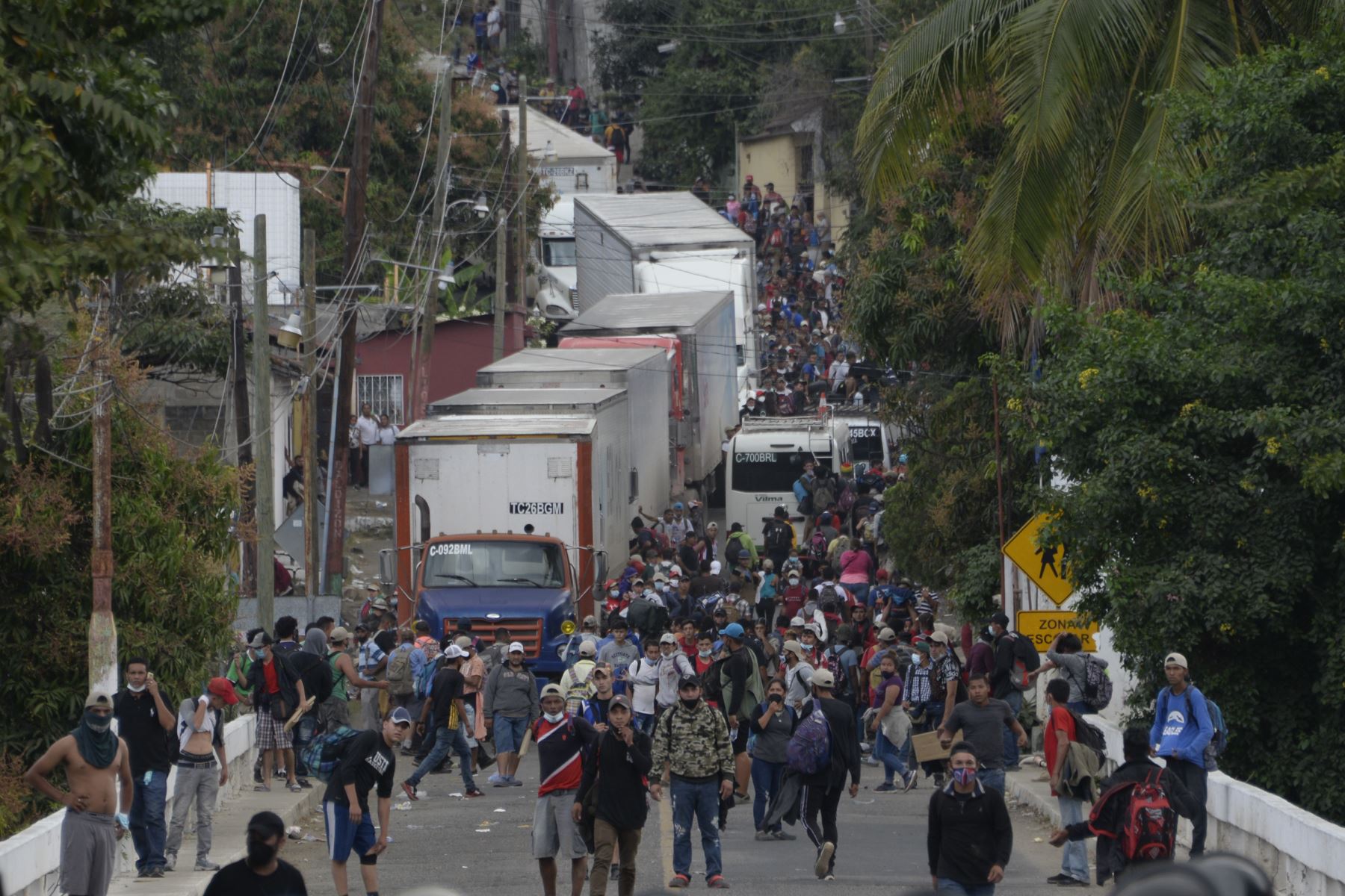México, que había blindado su frontera con la Guardia Nacional, también envió autobuses para el retorno de los migrantes. AFP
