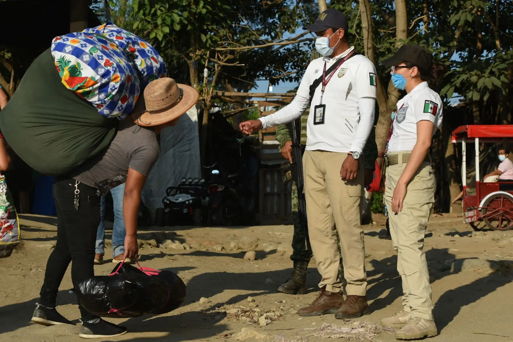Nuevas caravanas de migrantes salen de Honduras para perseguir el sueño americanoFoto: AFP