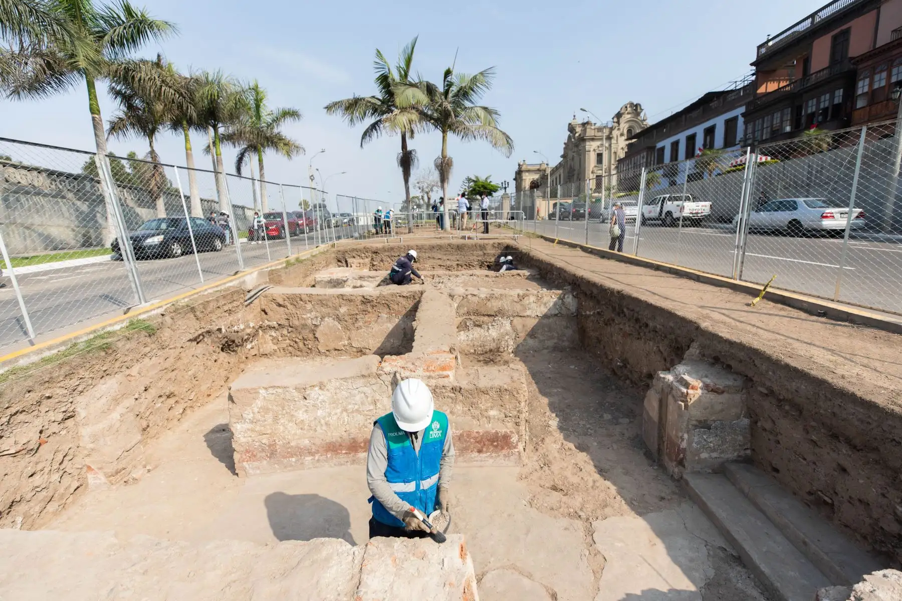 En el marco de los estudios preliminares del Proyecto de Recuperación del Entorno Paisajístico del Río Rímac, la Municipalidad de Lima halló los restos de lo que sería el molino de Aliaga, una antigua construcción ubicada debajo de la alameda Chabuca Granda y que representa a la Lima antigua. Foto: MML