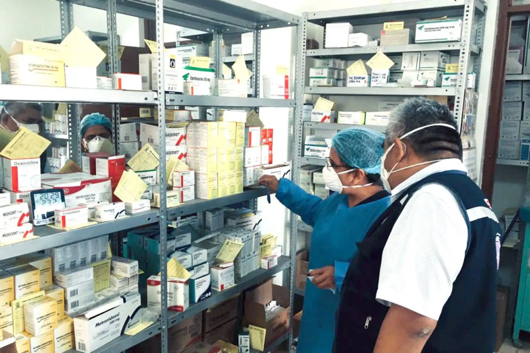 La supervisión la realizó en los centros de salud de San José, Pimentel, Santa Rosa, Puerto Eten, Ciudad Eten y Monsefú,la Dirección Ejecutiva de Medicamentos, Drogas e Insumos de la Gerencia Regional de Salud. ANDINA/Gobierno Regional de Lambayeque