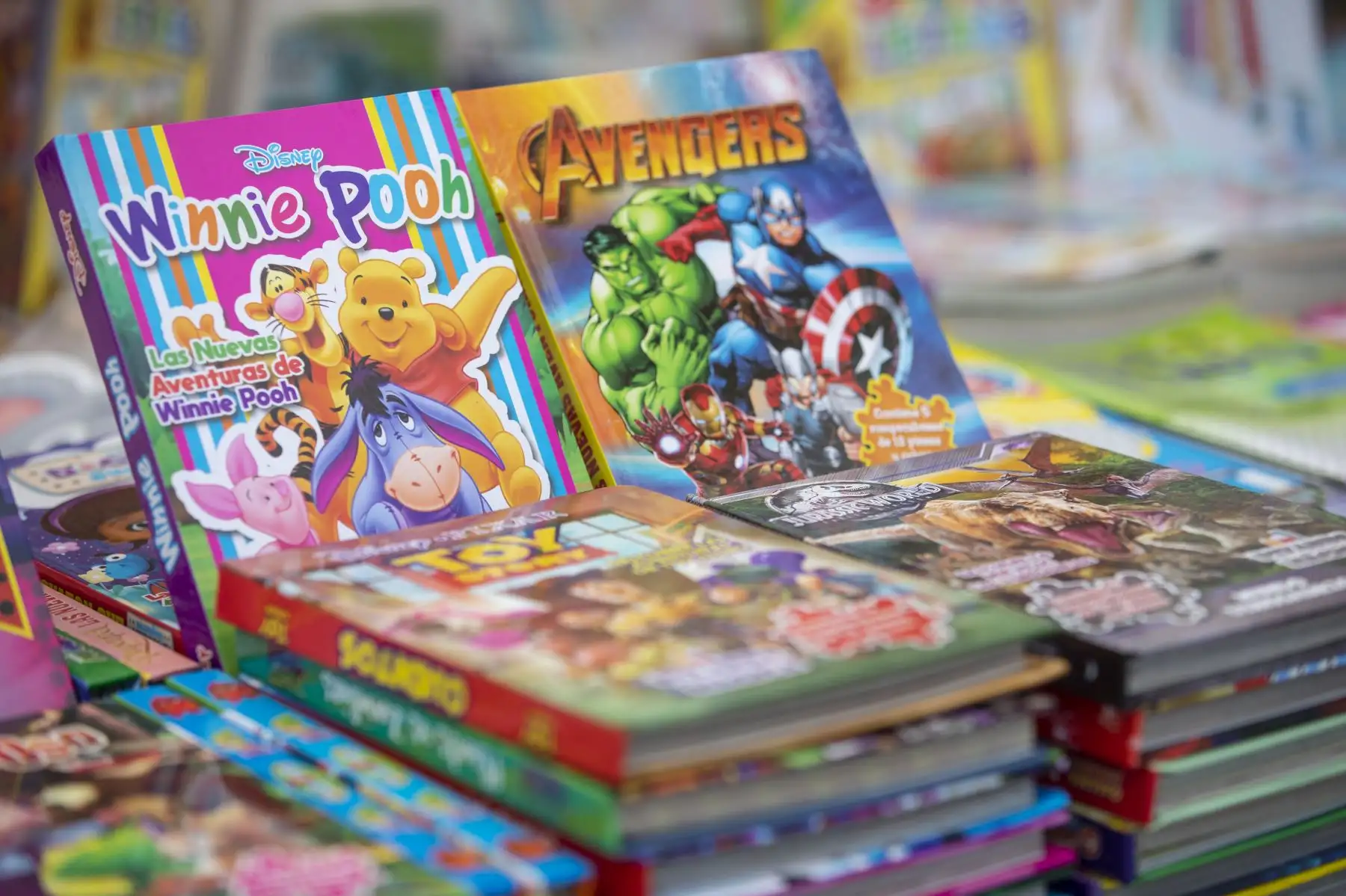 La Feria Itinerante del Libro 2021 continúa hasta el 31 de enero en el parque Juana Alarco de Dammert, en el Cercado de Lima. El evento cuenta con todos los protocolos de seguridad para evitar la propagación del covid-19. Foto: MML