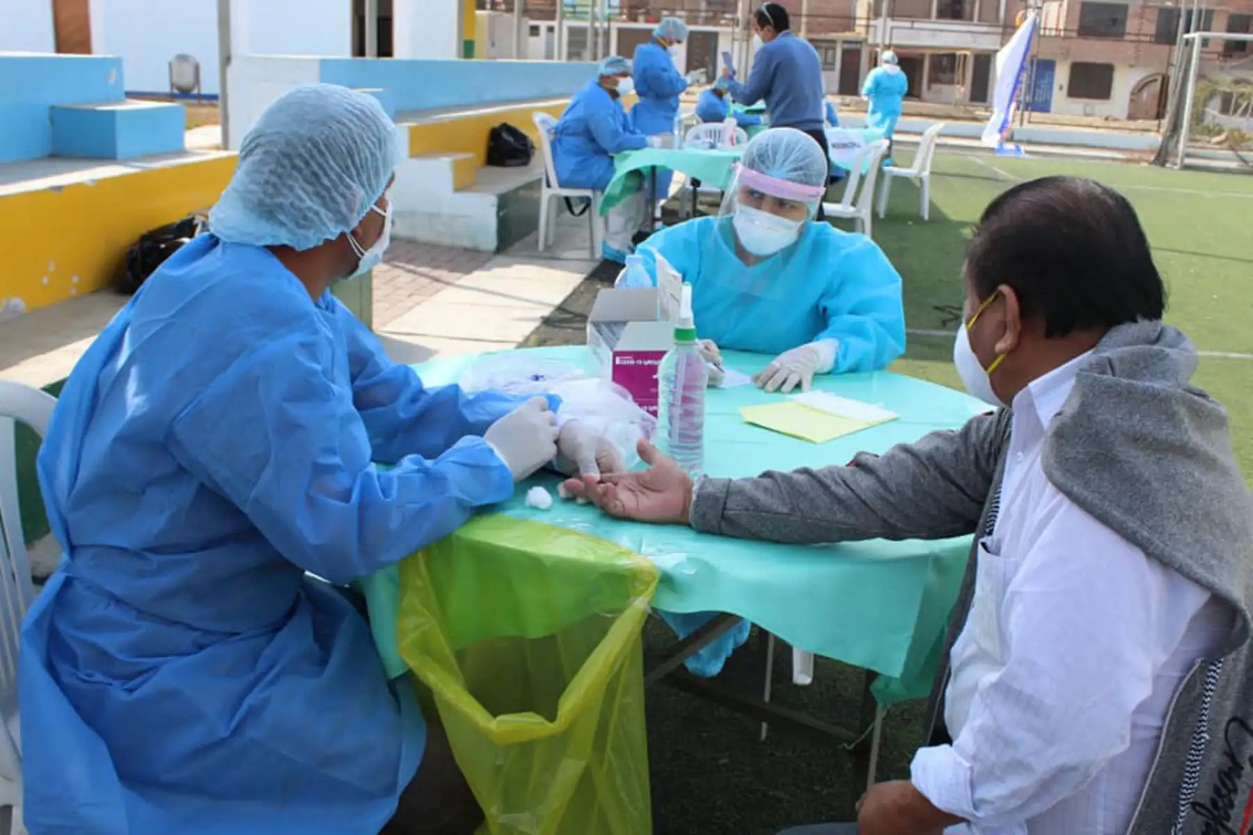 El Gobierno Regional de Ancash, decidió solicitar la ampliación del convenio con la Organización Panamericana de la Salud (OPS) y el Programa Mundial de Alimentos como aliado estratégico en la lucha contra la pandemia del covid 19.
Foto: Cortesía Gonzalo Horna