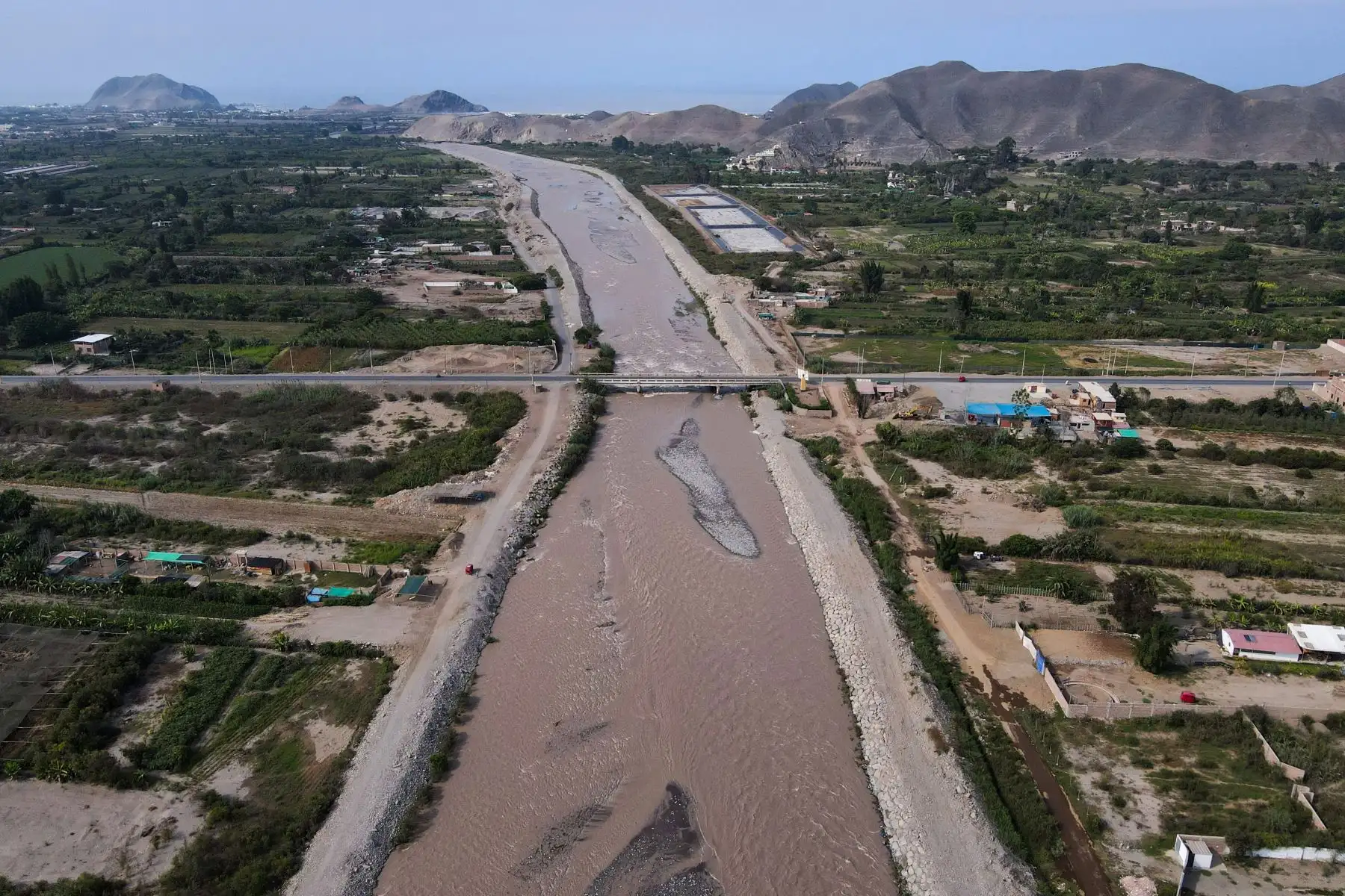 La Autoridad para la Reconstrucción con Cambios inaugura las  defensas ribereñas del río Mala.
Foto: ARCC