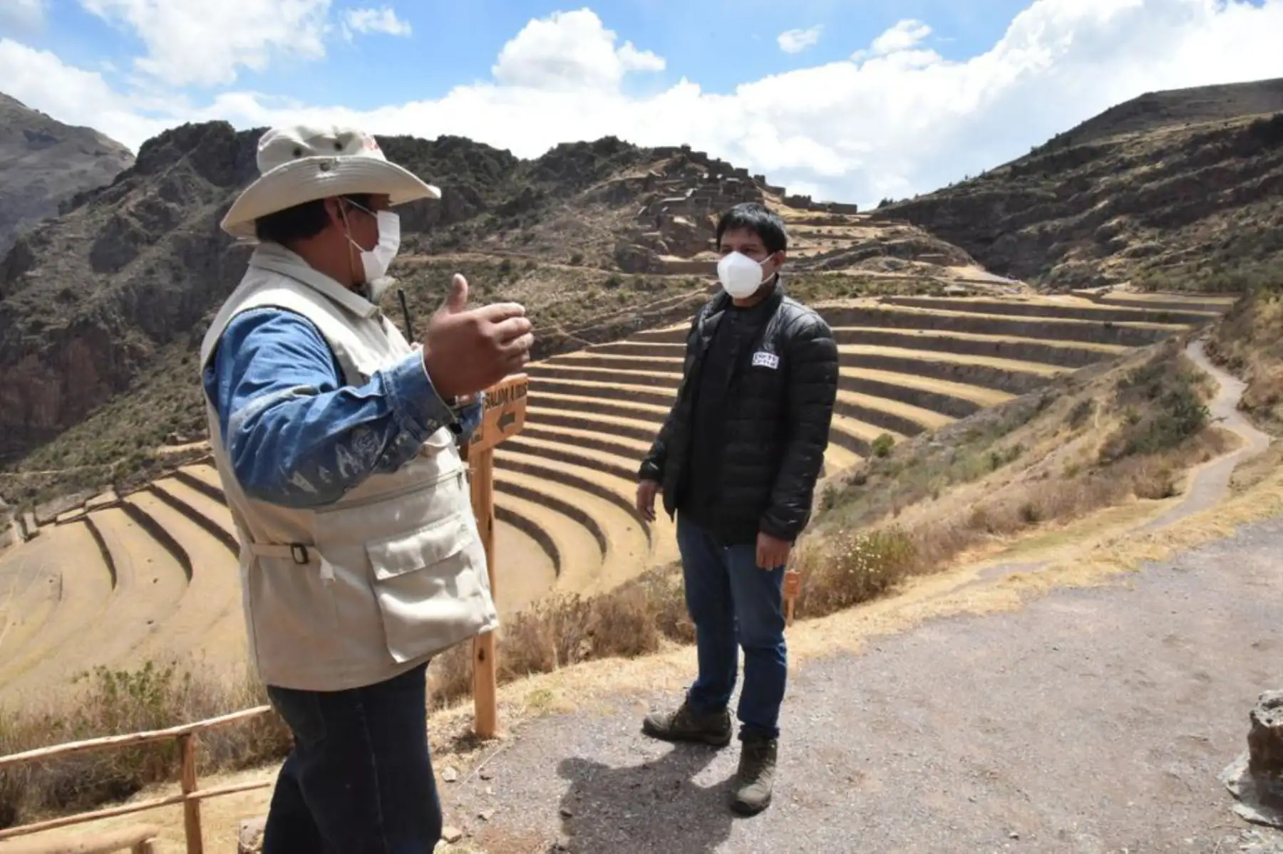 Cusco refuerza equipo de fiscalización turística para inspeccionar y garantizar el cumplimiento de las normas y los protocolos sanitarios sectoriales que exige el Sello SafeTravels en el destino.
Foto: ANDINA/MINCETUR