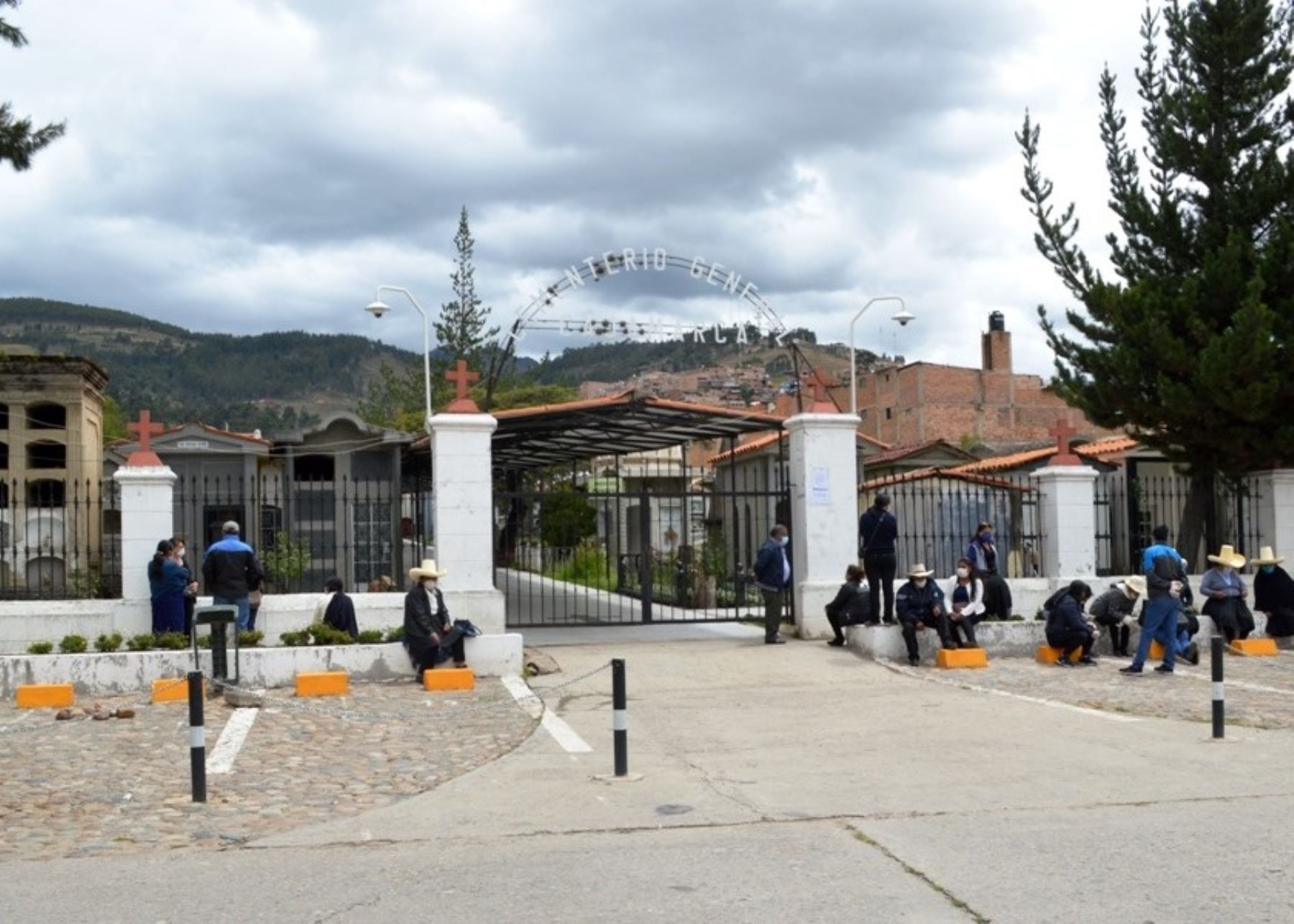 El cementerio general de Cajamarca anunció que habilitará 672 nichos ante segunda ola del covid-19, que afecta a la región.
