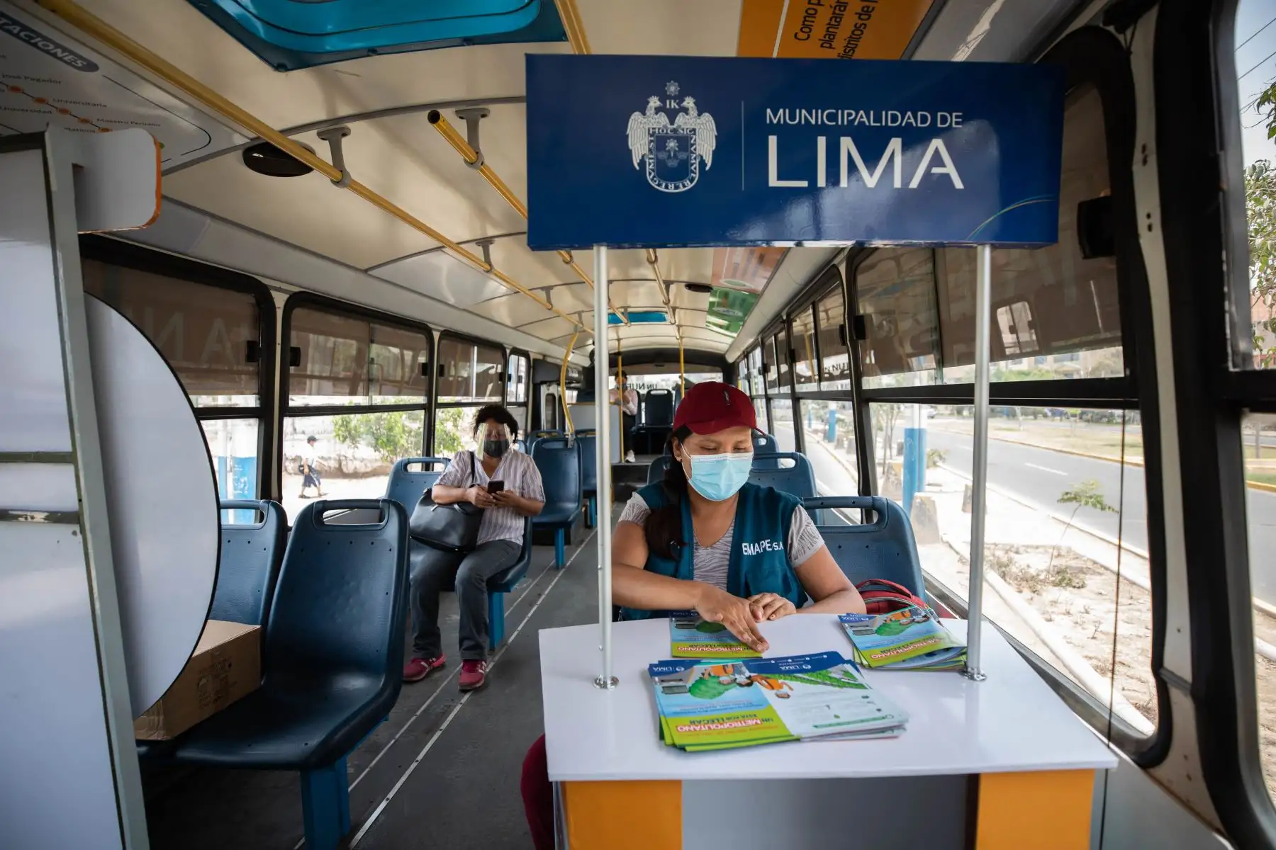 Bus itinerante brinda información sobre nueva ruta norte del Metropolitano-18.
foto:ANDINA/Municipalidad de Lima
