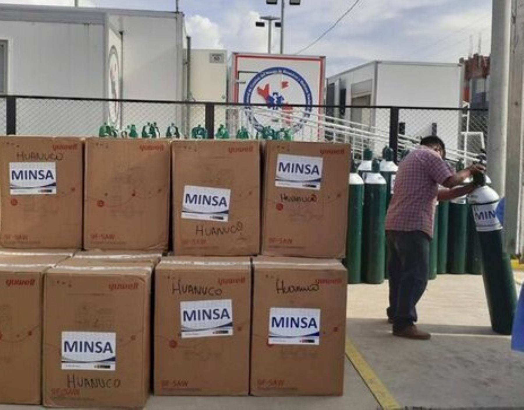 El Minsa destacó que las dotaciones de oxígeno medicinal y ventiladores mecánicos enviados a Huánuco ya entraron en funcionamiento para enfrentar la emergencia por coronavirus (covid-19) en esa región. ANDINA/Difusión