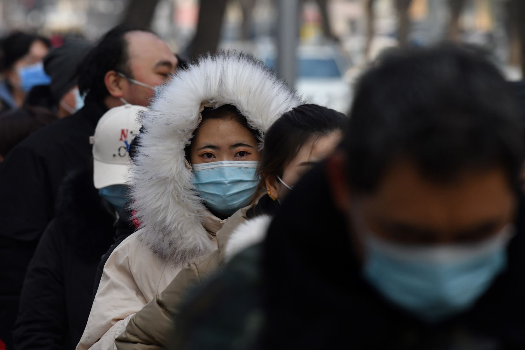 La Comisión Nacional de Sanidad de China anunció la detección de 54 nuevos contagios del coronavirus SARS-CoV-2, de los que 41 son infecciones locales. Foto: AFP