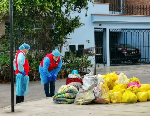 Resaltan trabajo del servicio Mi60+ del Ministerio de la Mujer en la atención de adultos mayores vulnerables ante el coronavirus en Chimbote.