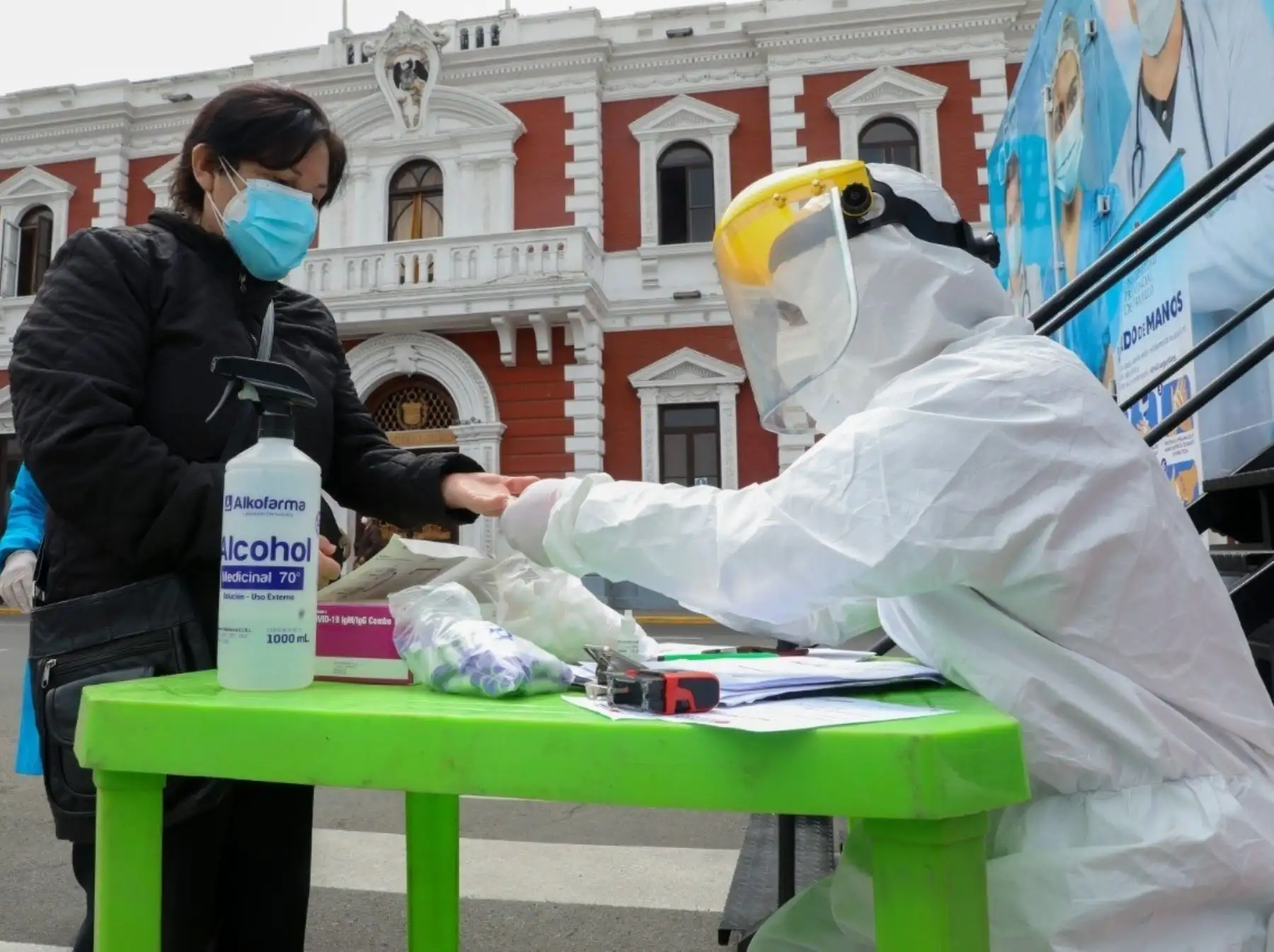 Gobernador regional de La Libertad, Manuel Llempén, pide masificar la toma de pruebas de antígeno para la detección temprana de casos de coronavirus (covid-19) ANDINA/Difusión