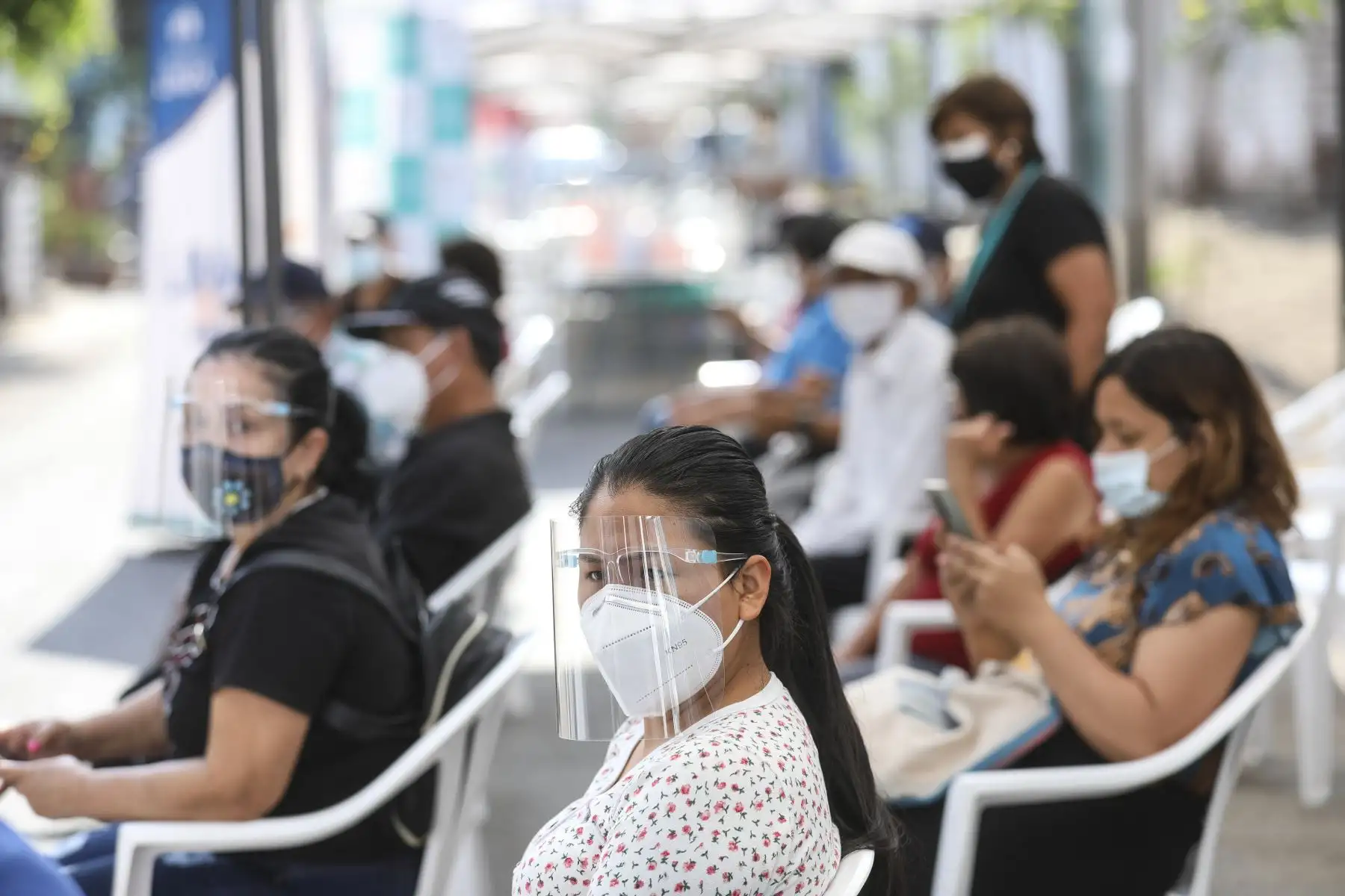 Con el objetivo de seguir velando por la salud de la población y generar espacios libres de COVID-19, la Municipalidad de Lima, a través de la campaña ‘Lima te cuida’ realizó pruebas de descarte  Covid-19 en el AAHH 1ro de mayo. Foto: ANDINA/Municipalidad de Lima