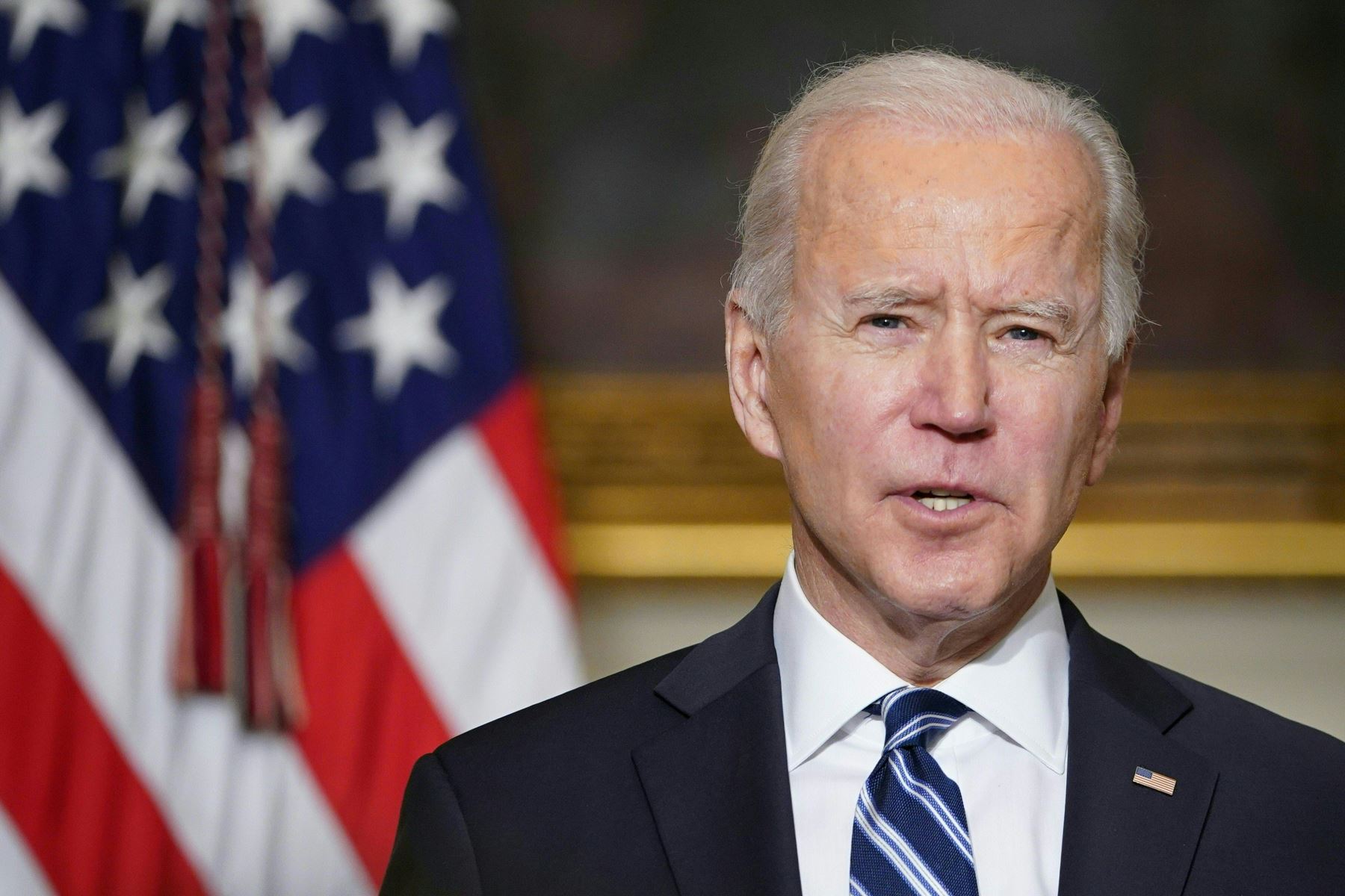 La portavoz del Gobierno de Biden consideró que esto, en primer lugar, "es moralmente correcto, pero garantiza también la seguridad de las personas en el país". Foto: AFP