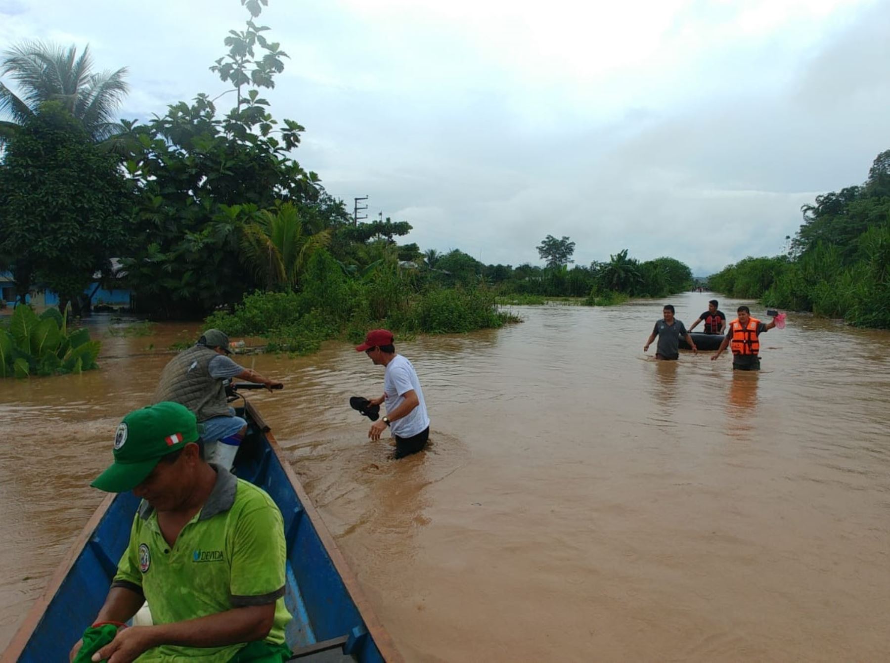 Lluvias intensas provocan un alud y desborde de dos ríos en la provincia de Oxapampa, en la selva de Pasco, informó el COER. Foto: ANDINA/difusión.