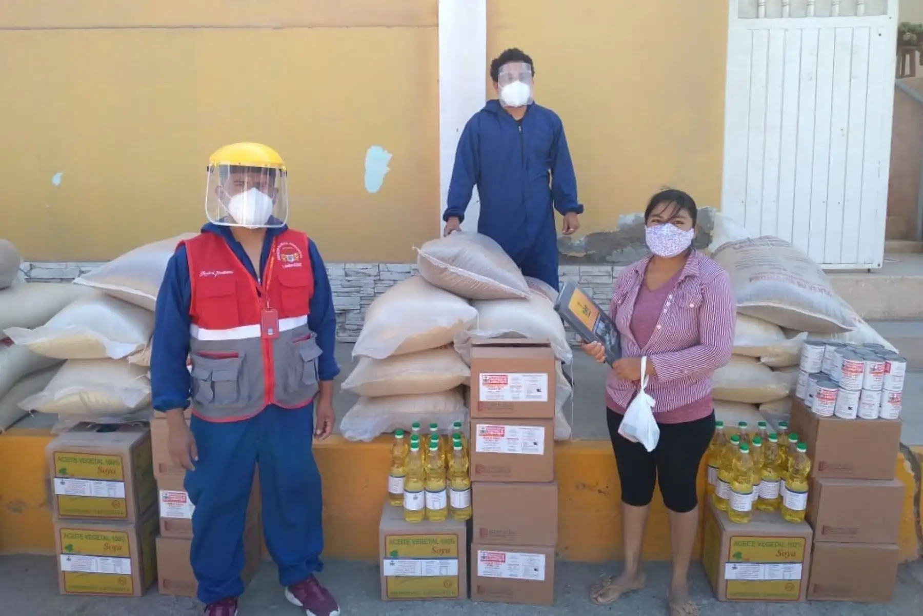 Comedores populares de Lambayeque reciben alimentos en el contexto de la segunda ola del covid-19.