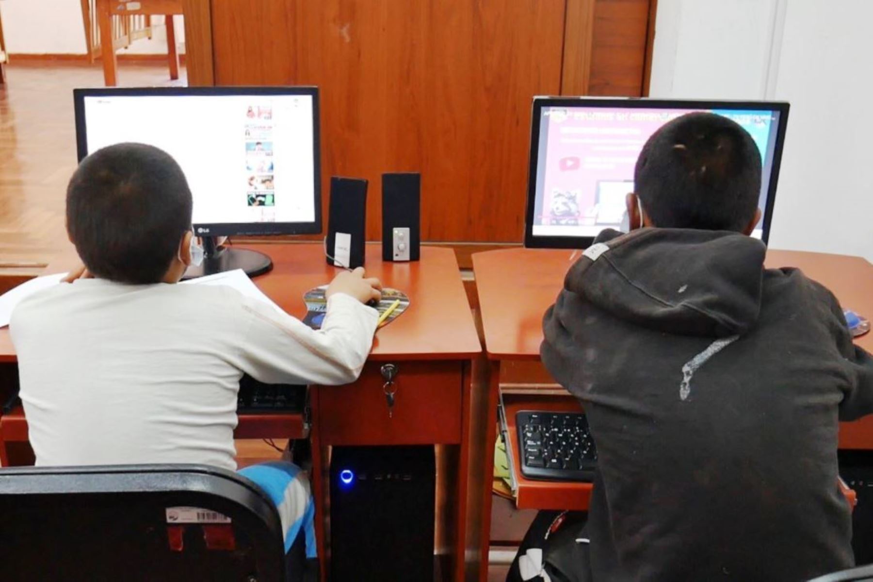 Escolares en clases virtuales. Foto: ANDINA/archivo.