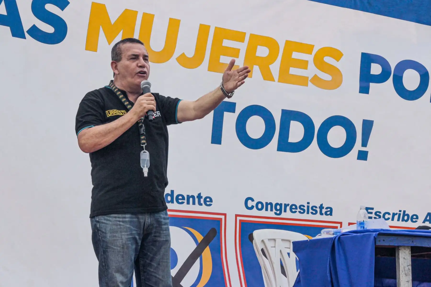 Cortesía