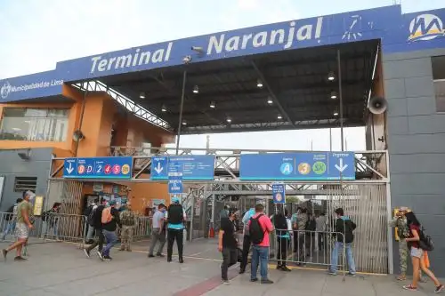 ATU decomisa 89 tarjetas preferenciales del Metropolitano en terminal Naranjal por mal uso. Foto: ANDINA/MTC