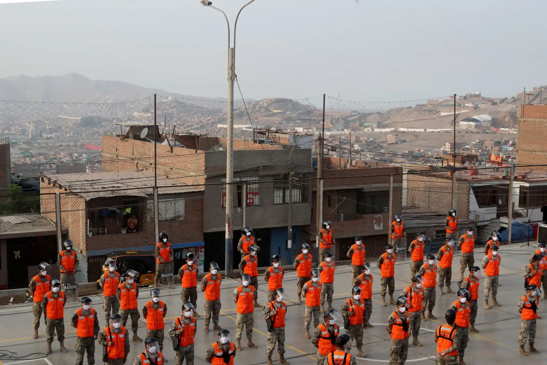 Ministra de Defensa,  Nuria Esparch, supervisó Operación Tayta contra el covid-19 en el distrito de Mi Perú.

Foto: ANDINA/MINDEF
