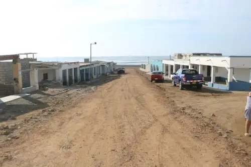 Municipio provincial de Pacasmayo ejecuta mejoras en los caminos vecinales que conectan con las principales playas de la jurisdicción. Foto: ANDINA/Difusión