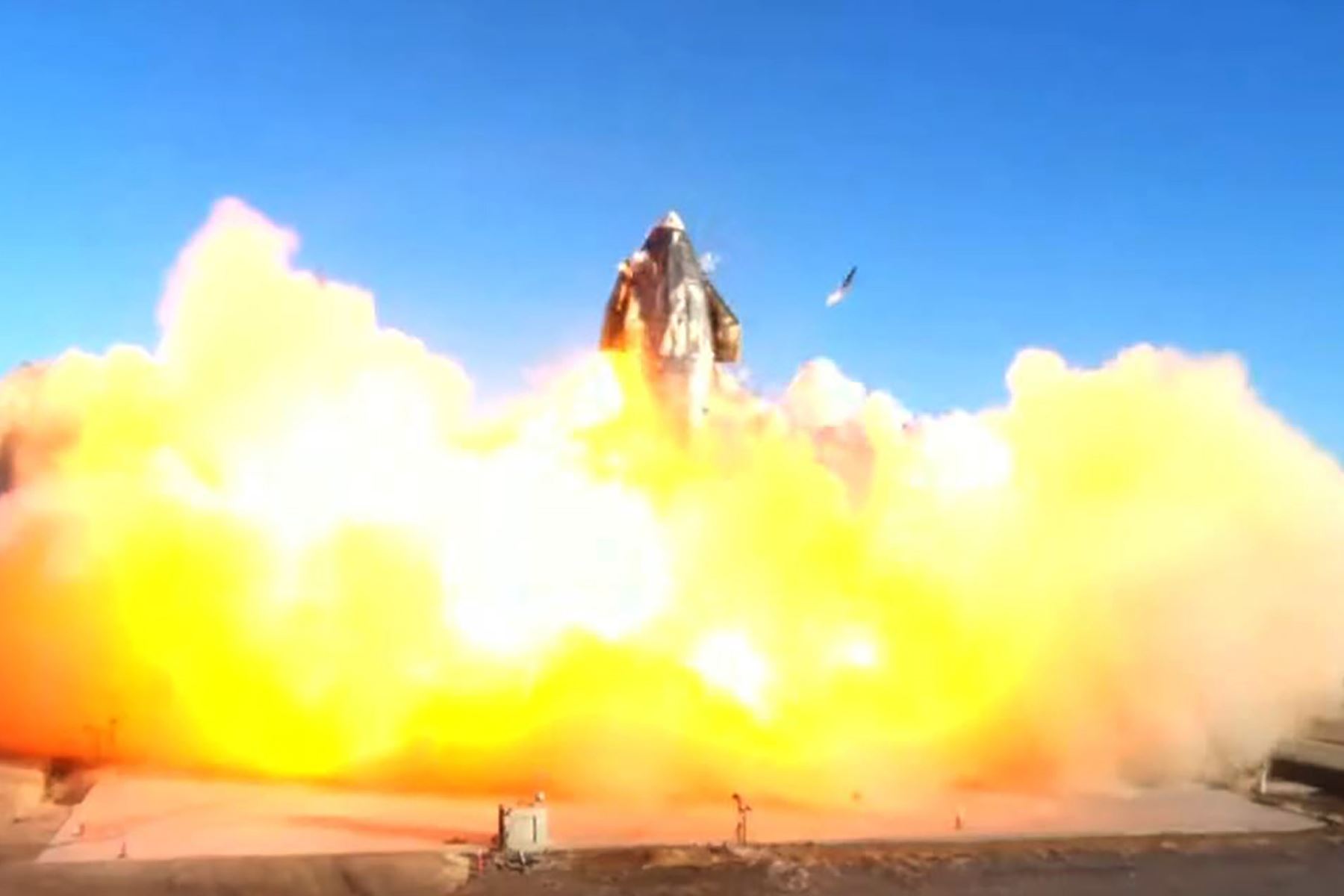 Se trata de la segunda explosión de este tipo, ya que el último prototipo sufrió un destino similar en diciembre pasado. Foto: AFP