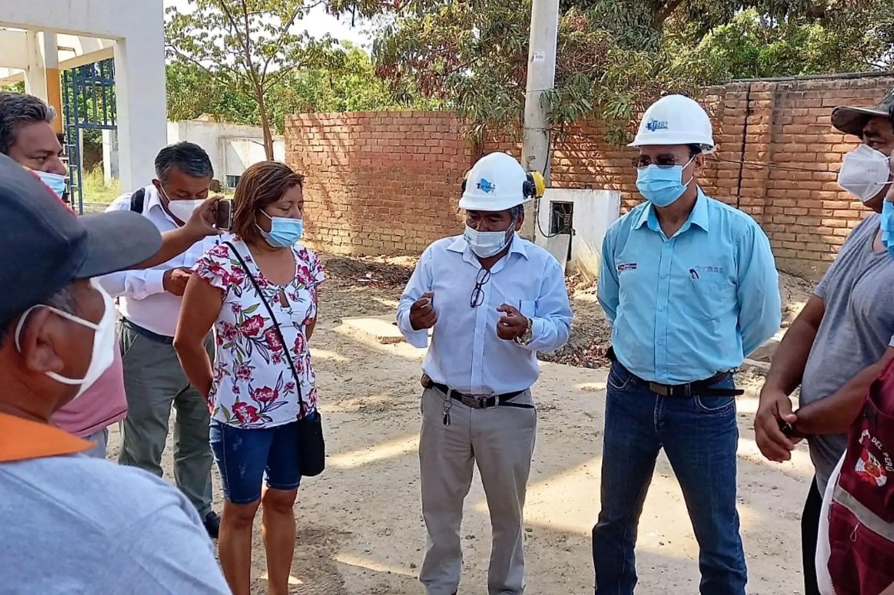 Autoridades regionales dialogan con representantes de la comunidad de Pacora respecto a la calidad del agua para consumo humano.