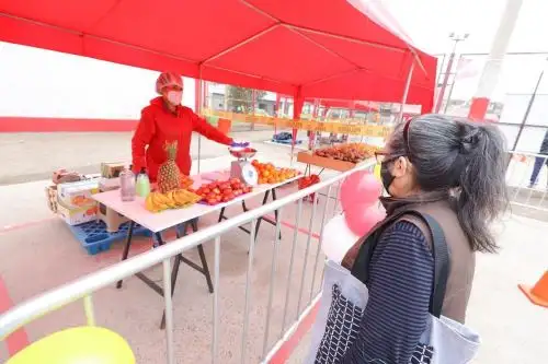 Consumidores podrán abastecerse de alimentos de primera necesidad en lugares adaptados para desconcentrar la afluencia en los mercados de abastos.