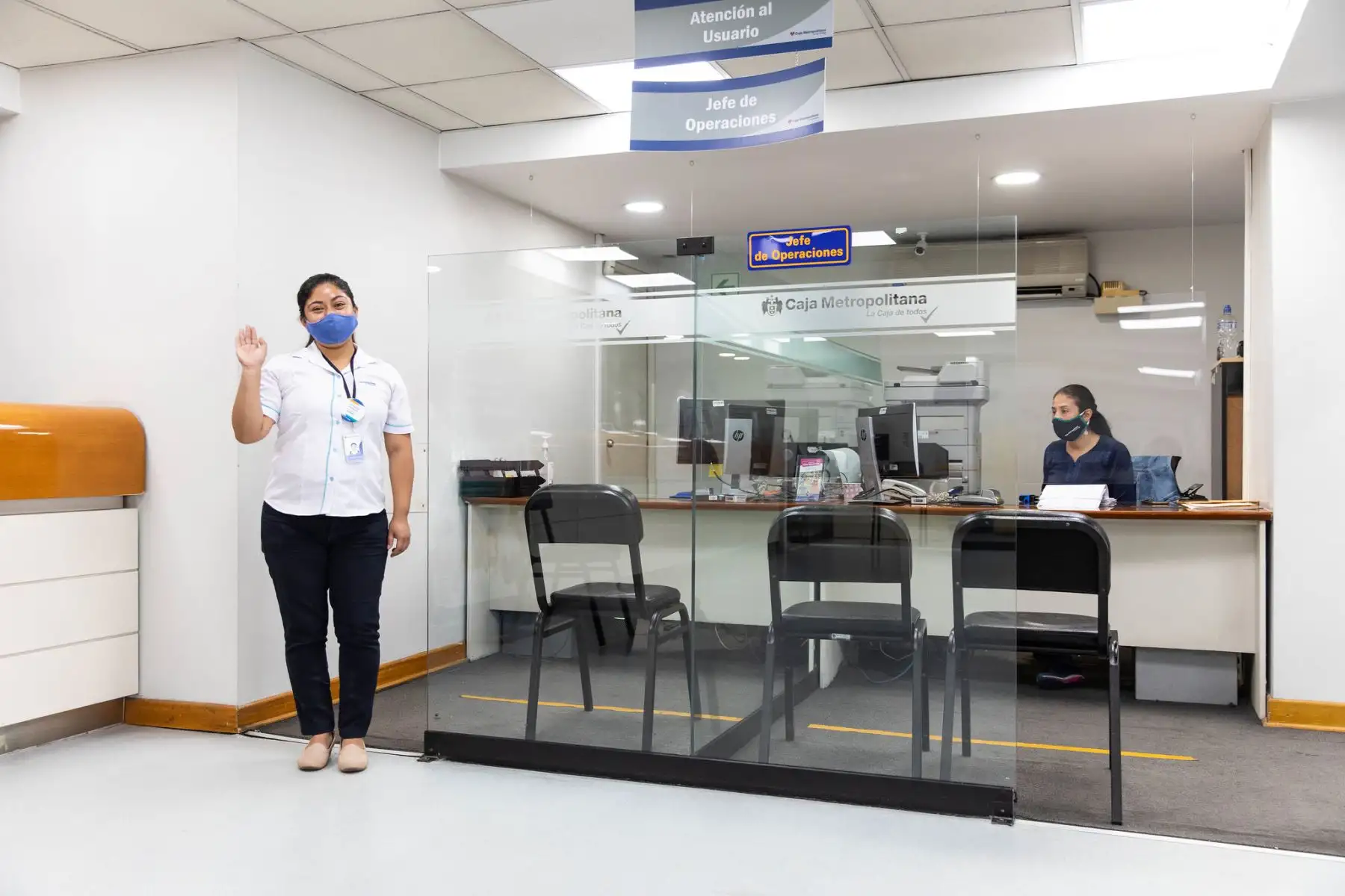 Desinfección y protocolo de bioseguridad en Caja Metropolitana de Lima-19.

Foto: ANDINA/Municipalidad de Lima