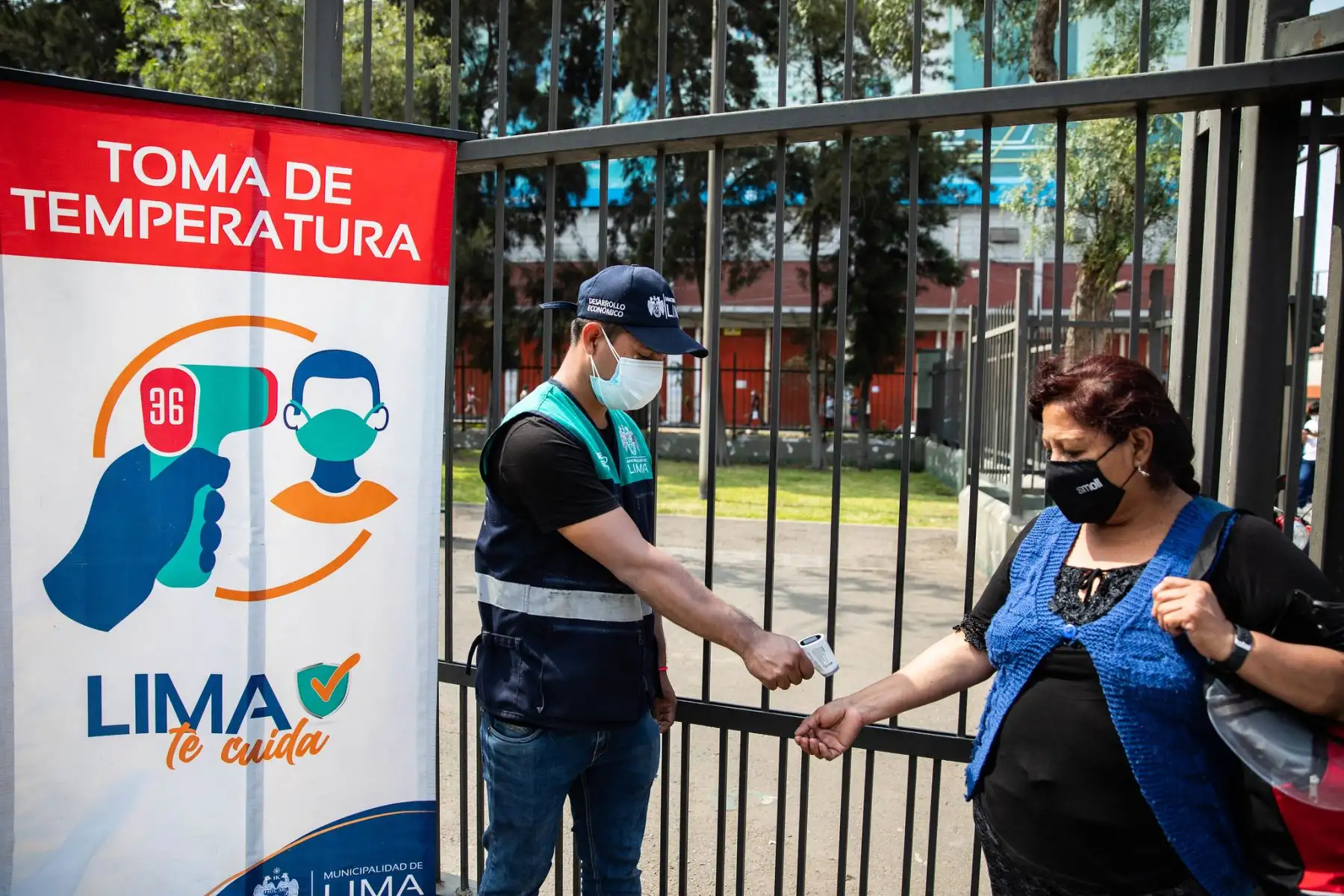 Campaña de la Municipalidad de Lima, "Lima te cuida" en las Malvinas.

Foto:ANDINA / Municipalidad de Lima