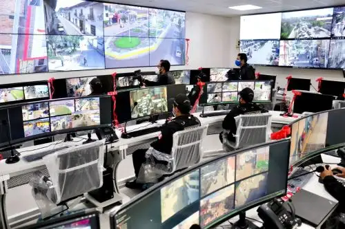 Central de monitoreo de las cámaras de videovigilancia. Foto: ANDINA/Difusión.