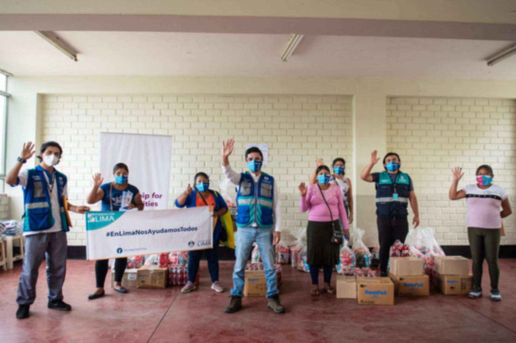 La campaña #AdoptaUnaOlla es parte de la iniciativa de asistencia alimentaria Manos a la Olla de la comuna limeña, que se inició en el 2019. Foto: ANDINA/Municipalidad de Lima