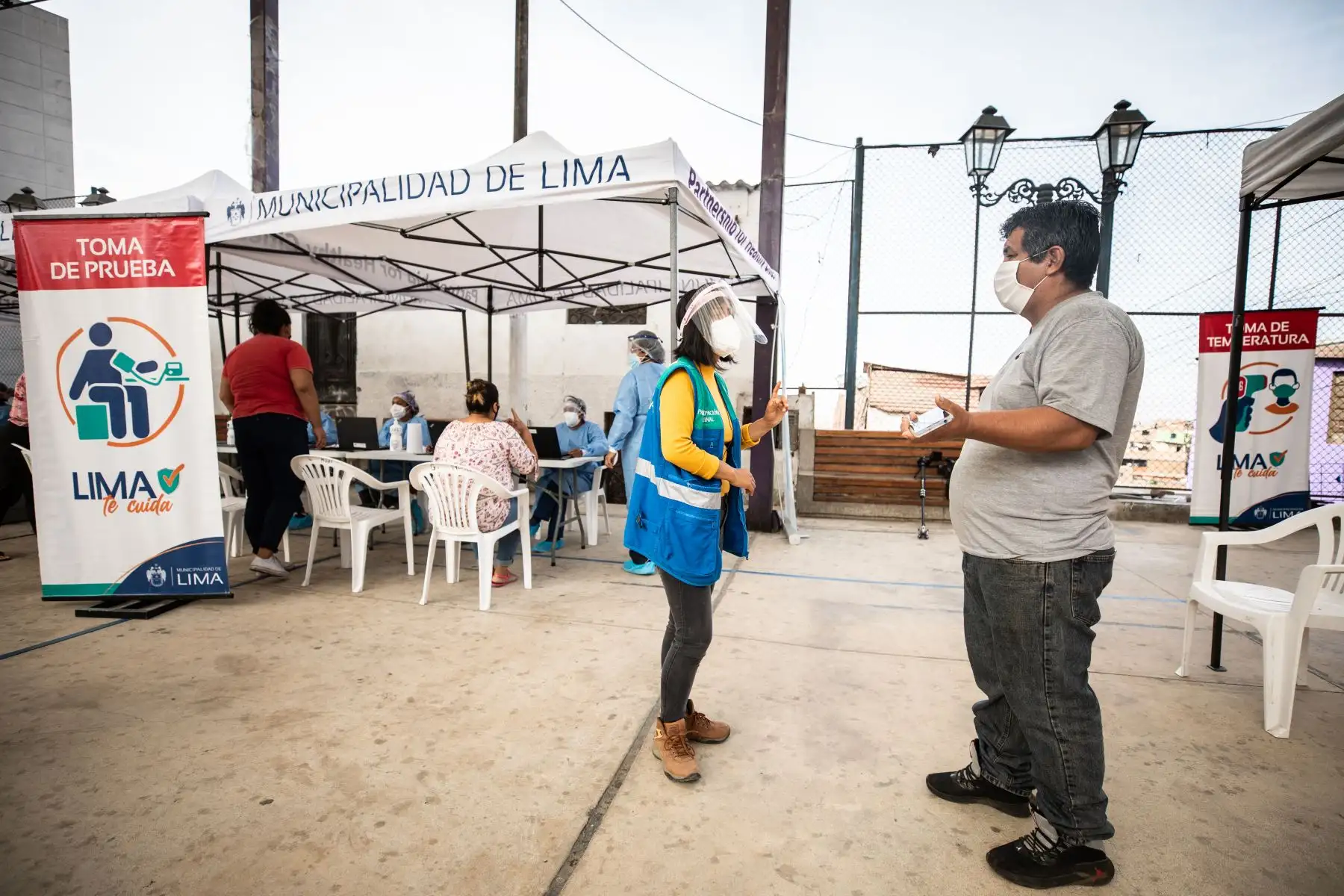 Campaña de salud “Lima te cuida llegó al Cerro San Cristobal, a través de Sisol Salud, intensifica su estrategia territorial realizando pruebas de descarte Covid-19. Foto: ANDINA/Municipalidad de Lima