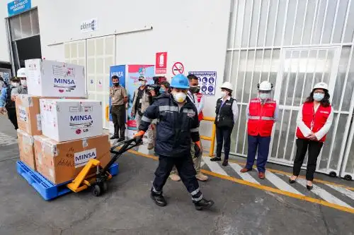 Covid-19: se inició la distribución de las vacunas en los hospitales de Lima y Callao.ANDINA/Difusión