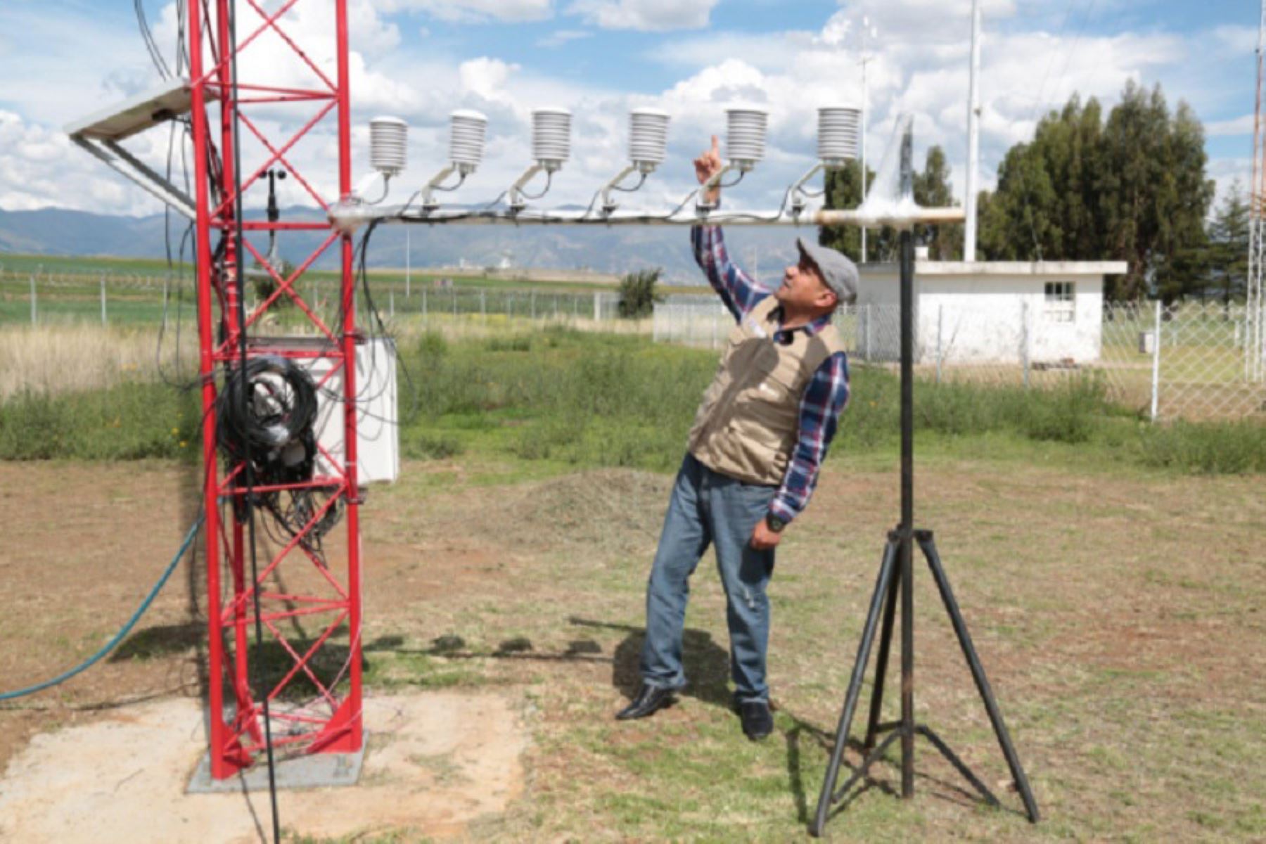 El Instituto Geofísico del Perú (IGP), organismo adscrito al Ministerio del Ambiente, implementará un conjunto de sensores especializados y modelos computarizados para estudiar y comprender los mecanismos dinámicos que generan la ocurrencia de tormentas en la región andina, especialmente en el valle del Mantaro. Foto: IGP