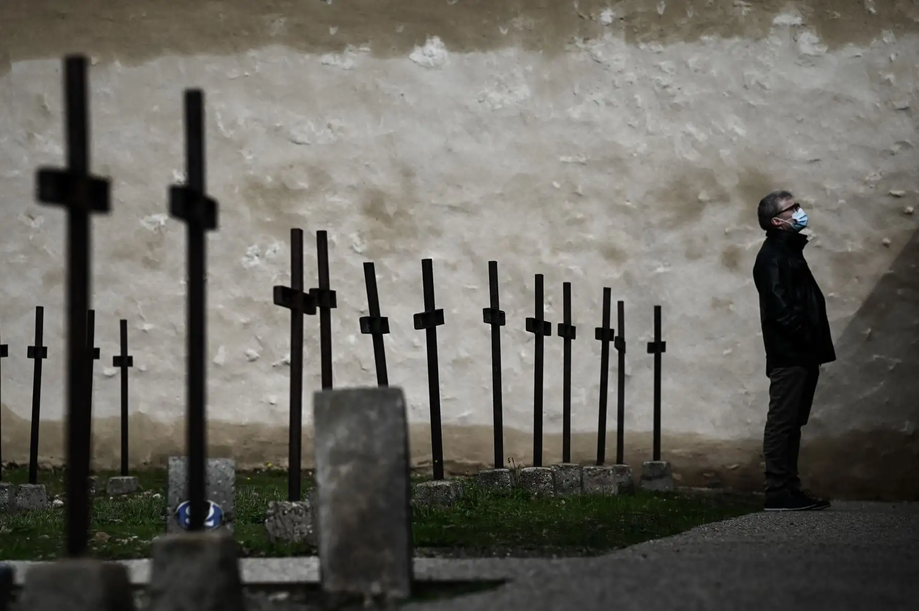 Al menos 1.9 millones de personas han recibido al menos una dosis de las vacunas que se administran en Francia, y 366,733 las dos dosis necesarias. Foto: AFP